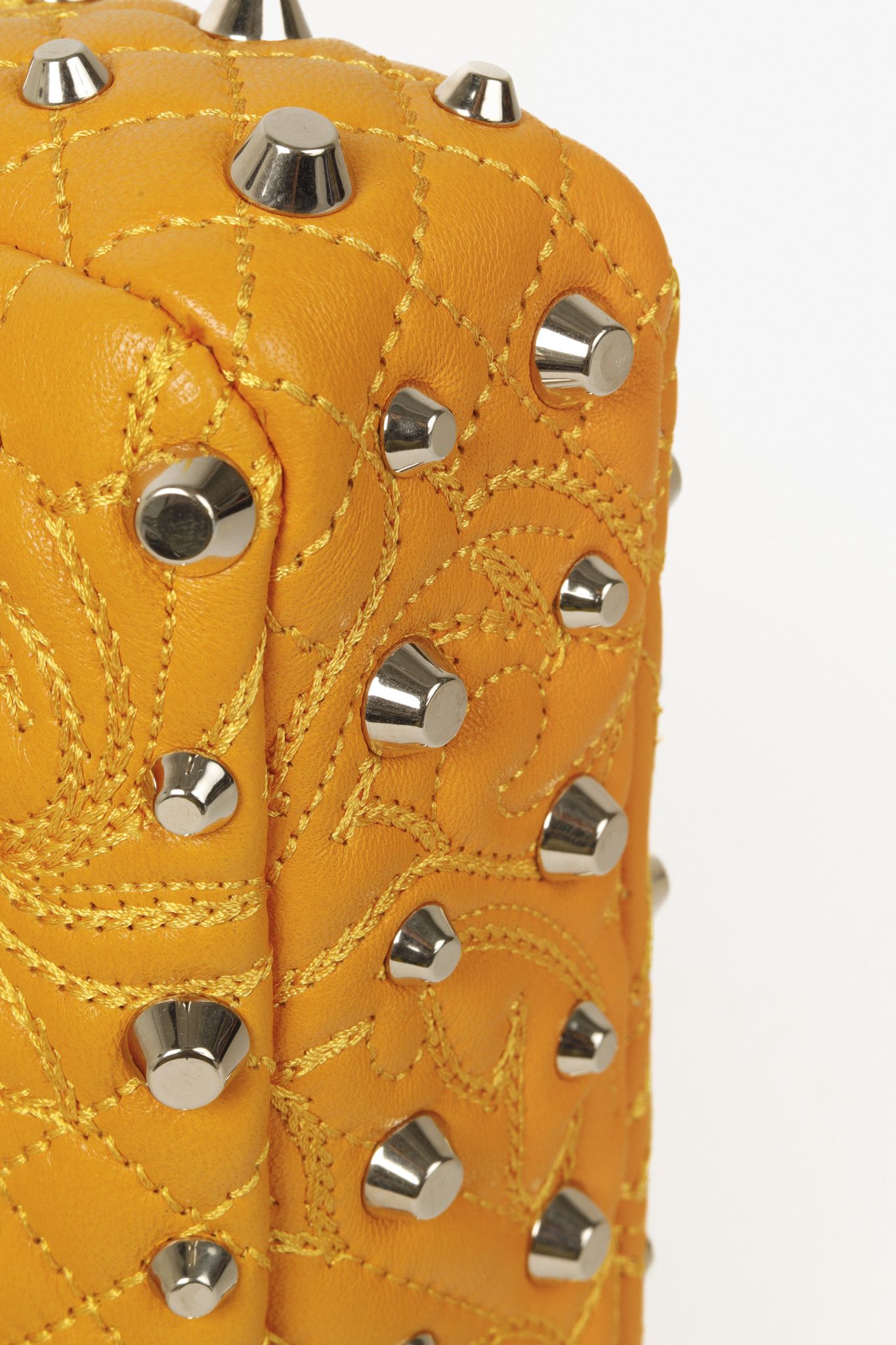 Versace Versace Vanitas Medea Quilted Barocco Clutch Shoulder Bag Size ONE SIZE - 6 Thumbnail