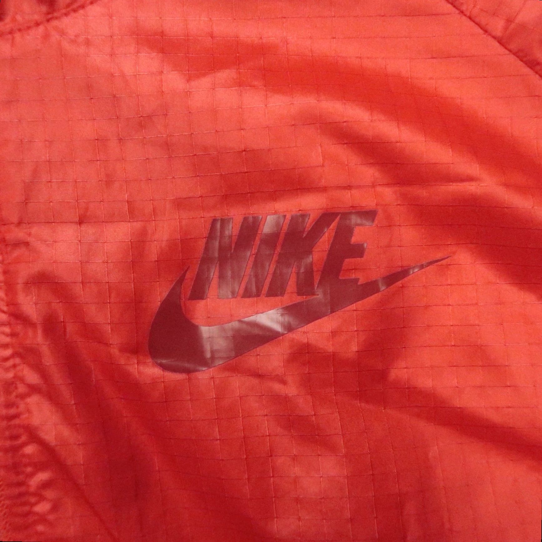 Nike Nike Windrunner Jacket Womens Large Red Hooded Full Zip Windbreaker Jacket Zip Lightweight Lined Pockets Hooded Windrunner Nike Size L / US 10 / IT 46 - 4 Thumbnail