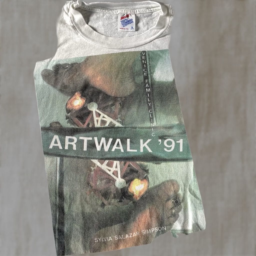 Hanes Venice Art Walk Shirt Men L White California 1991 Hanes Stitch 1991 Theme Men Size US L / EU 52-54 / 3 - 1 Thumbnail