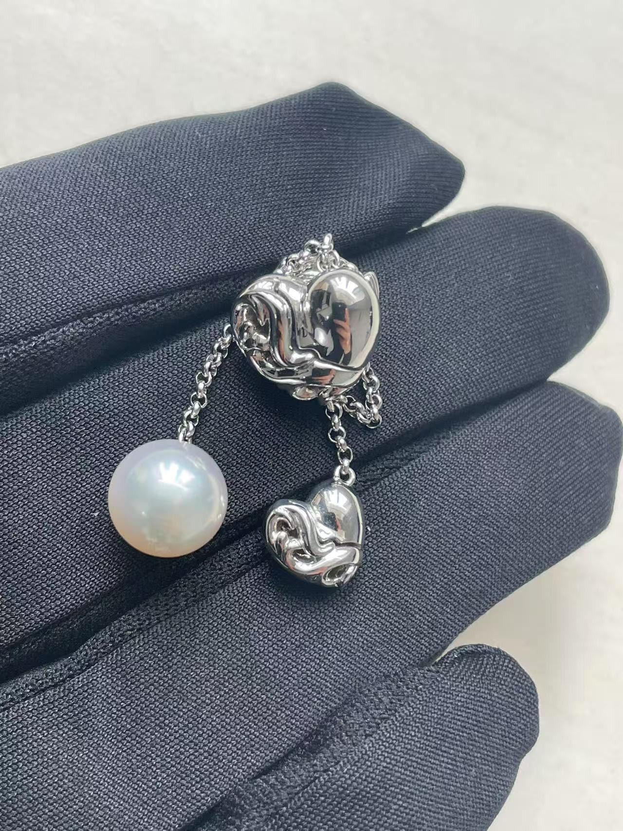 Chrome Hearts Chrome Hearts Mikimoto White Gold Hearts Pearl Earring Drop Size ONE SIZE - 6 Thumbnail