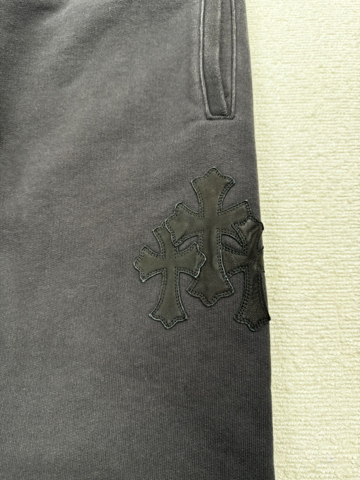 Chrome Hearts Paper jam triple leather cross patch sweatpants Size US 34 / EU 50 - 4 Thumbnail