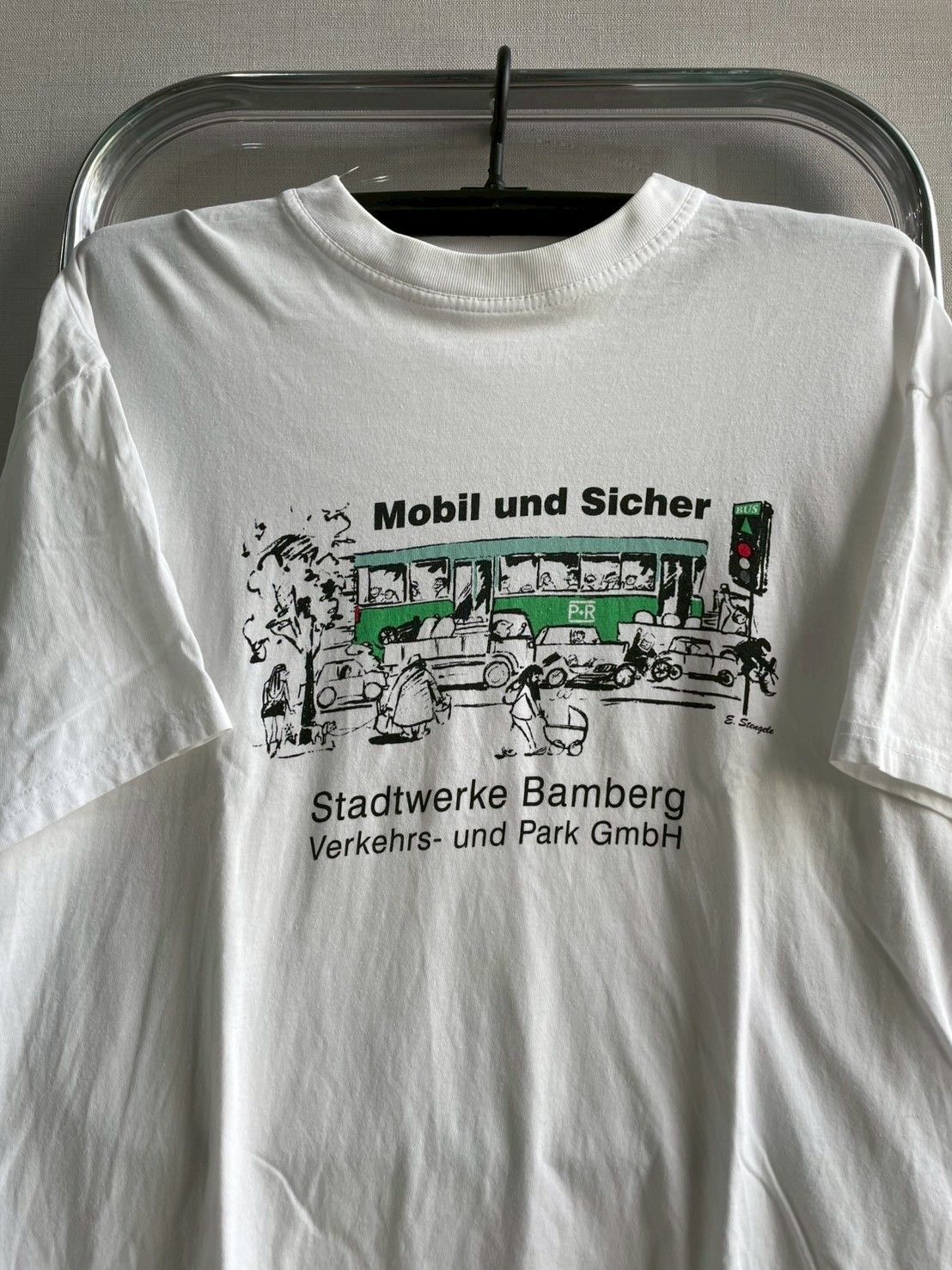 Urban Renewal “mobil and Sicher’ Vintage 90s Europe T-Shirt Size US S / EU 44-46 / 1 - 1 Thumbnail
