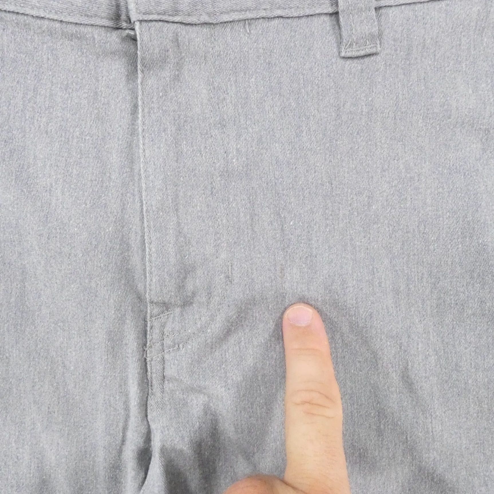 Volcom Volcom Shorts Mens 31 Chino Flat Front Gray Lightweight Casual Skater Size US 32 / EU 48 - 6 Thumbnail