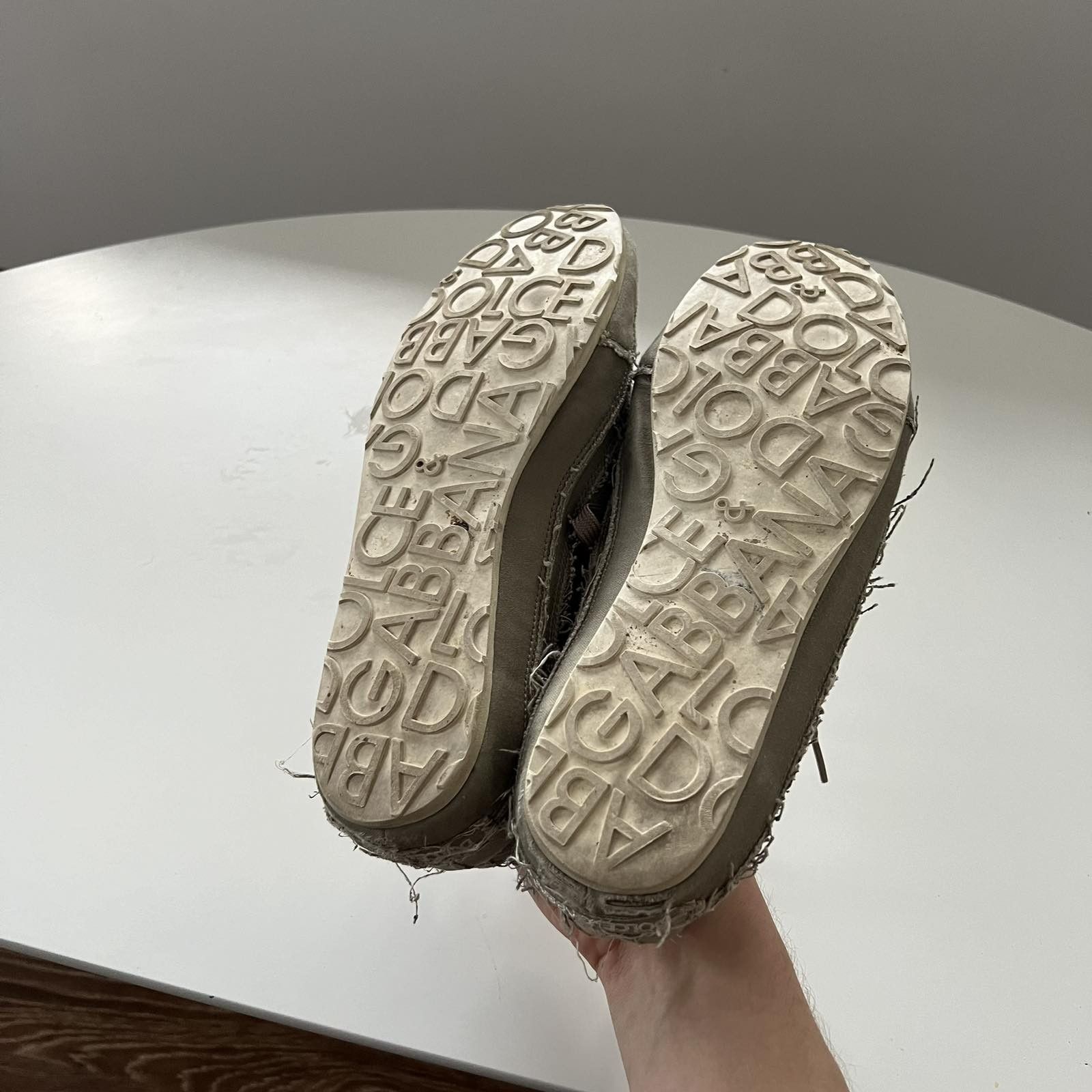 distressed Dolce & Gabbana sneakers luxury vintage Sz 7