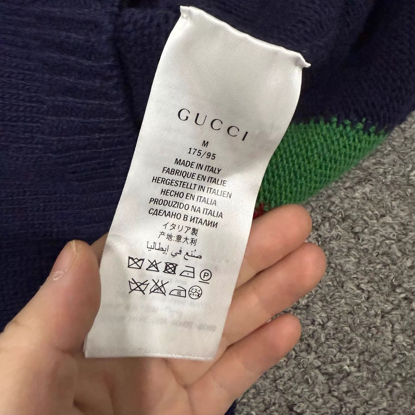 Gucci Gucci Navy Blue Bee Sweater M 99 New Size M / US 6-8 / IT 42-44 - 4 Thumbnail