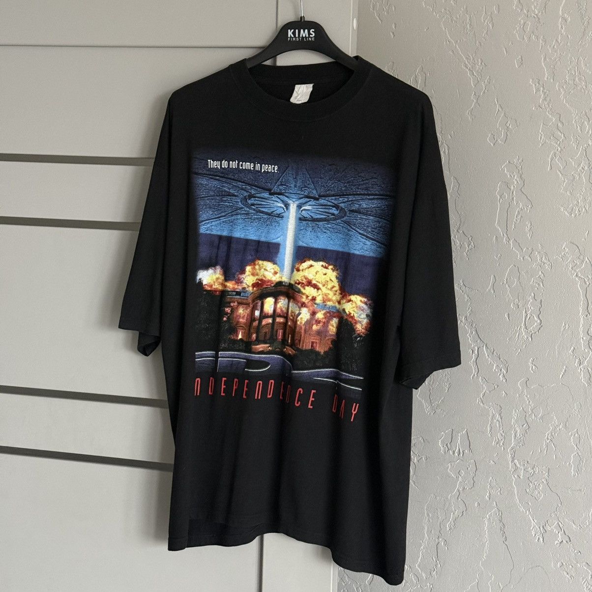 Vintage Vintage 1996 Independence Day T-shirt Size US XL / EU 56 / 4 - 2 Thumbnail
