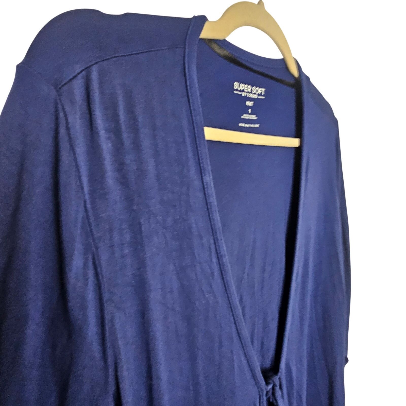 Corridor Torrid Super Soft Knit Womens Tie Front Top 1X Classic Prep Size XL / US 12-14 / IT 48-50 - 5 Thumbnail
