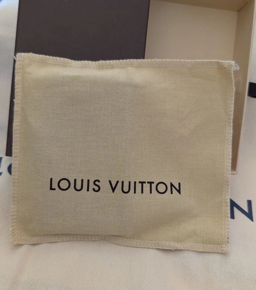 Louis Vuitton Louis Vuitton Key Case Monogram Multicles 6 Hook Bag And Box Size ONE SIZE - 5 Thumbnail