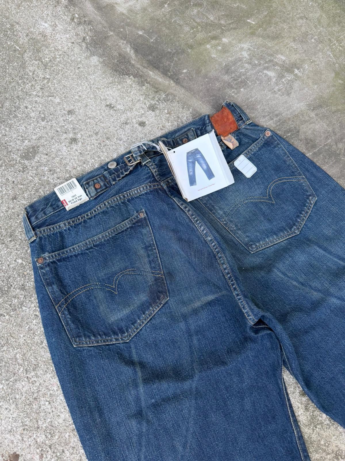 Levi's Vintage Clothing Levi’s Vintage Clothing 1933 501XX Size US 34 / EU 50 - 6 Thumbnail