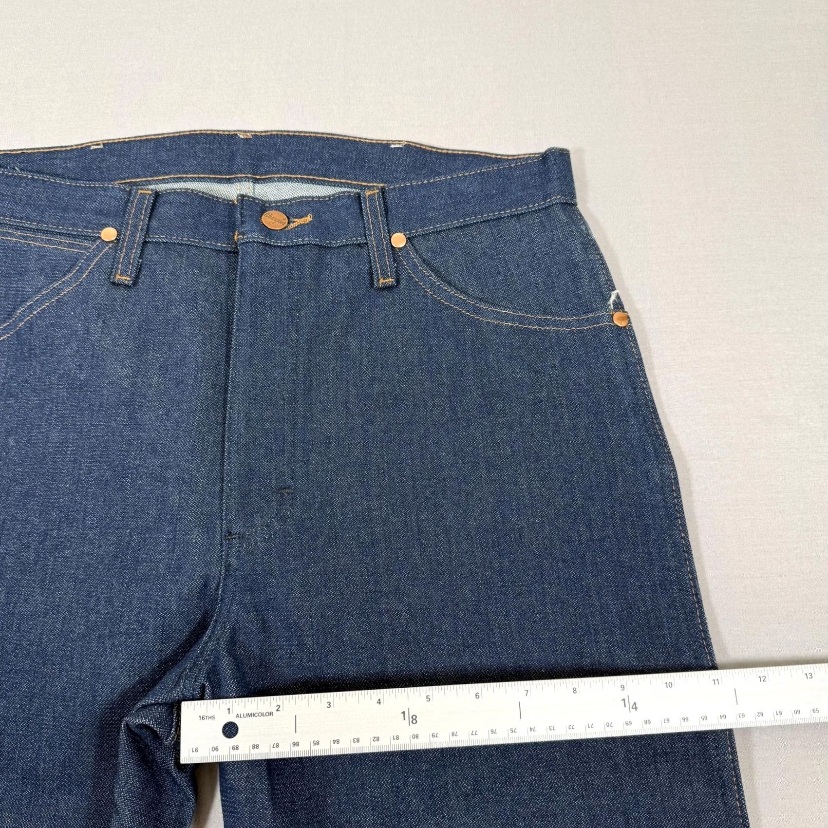 Wrangler Wrangler Mens Jeans 33x36 Blue 13MWZ Straight Fit Cowboy Cut Denim Pants Size US 33 - 7 Thumbnail