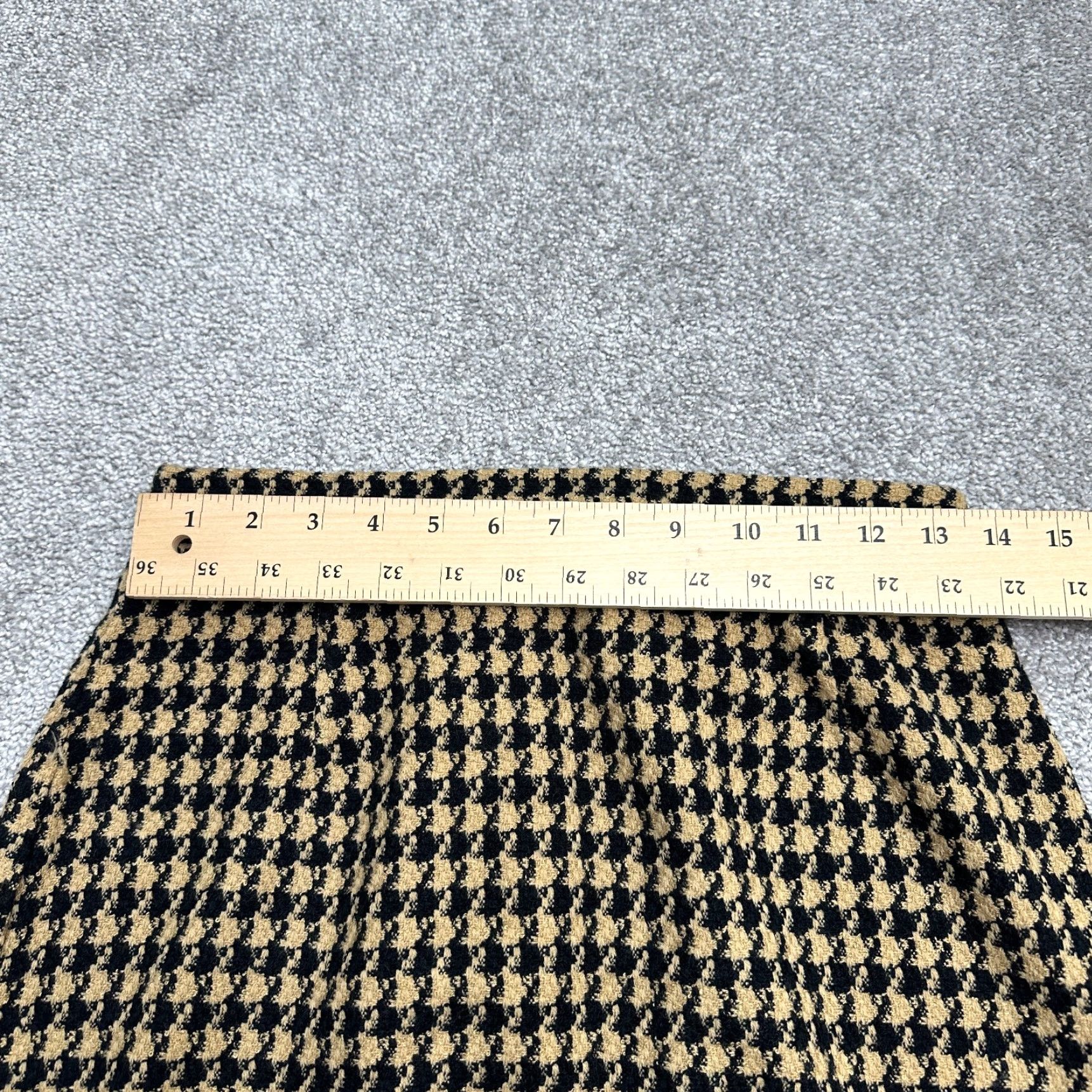 Coldwater Creek VINTAGE Coldwater Creek Tweed Pencil Skirt Womens Small Black Brown Check Knee Length Size 28" / US 6 / IT 42 - 6 Thumbnail