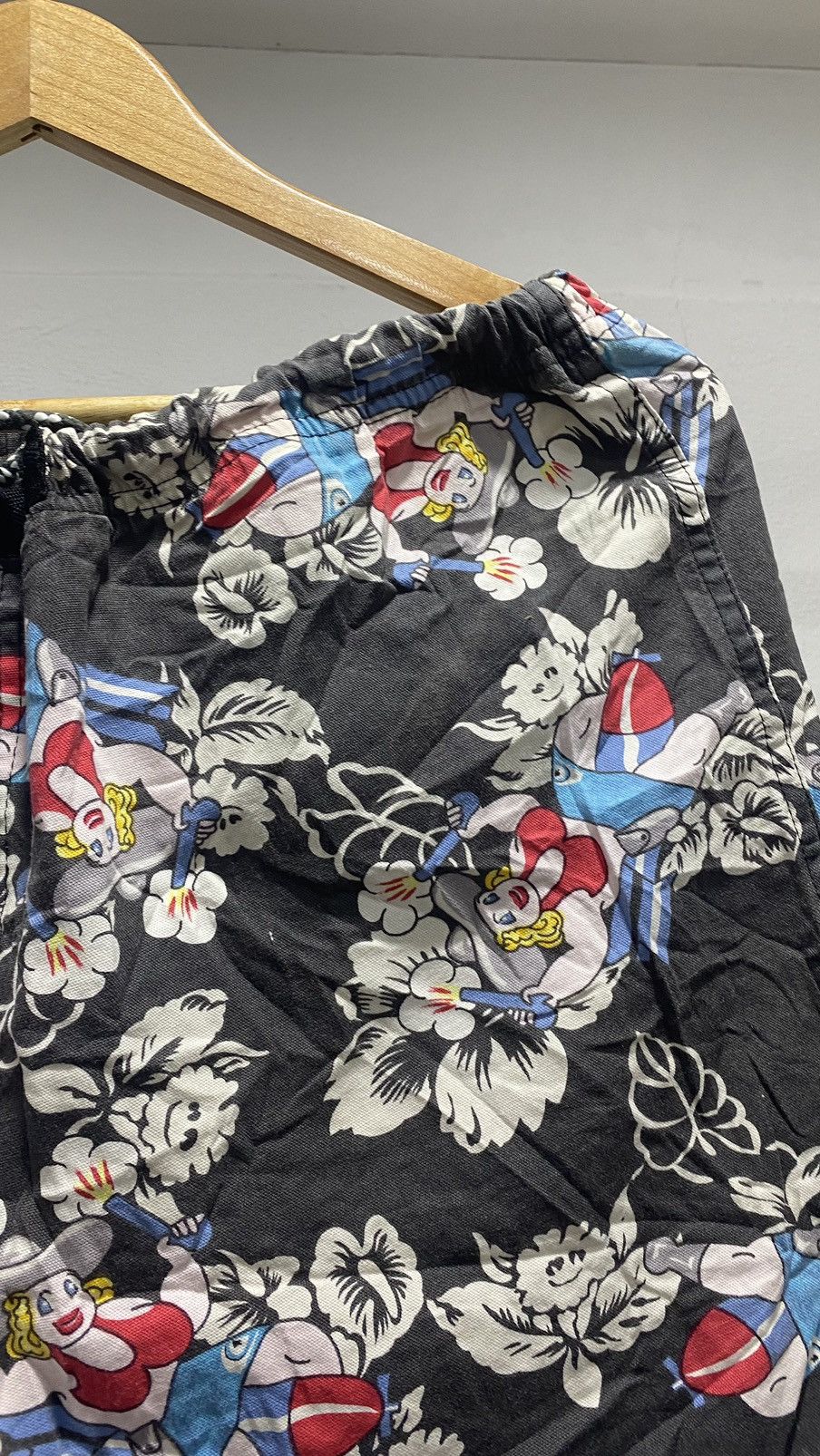 Quiksilver Quiksilver Cartoon Beach Pants 80s Size US 34 / EU 50 - 4 Thumbnail