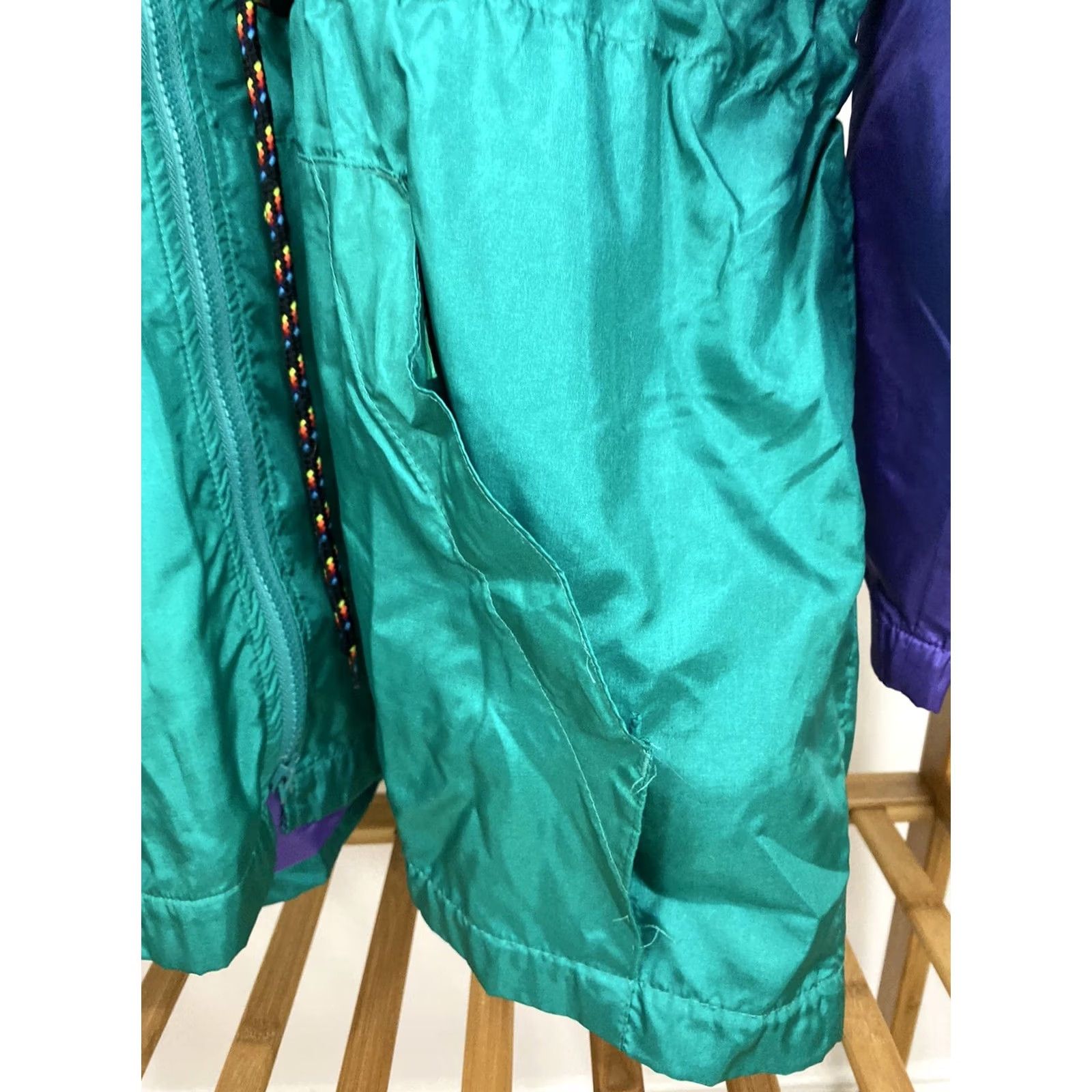 Champion VTG Champion 90s Windbreaker Jacket Hooded Long Nylon Men L Teal White Purple Bold Full Zip Era 90s Mens Jacket Size US L / EU 52-54 / 3 - 7 Thumbnail