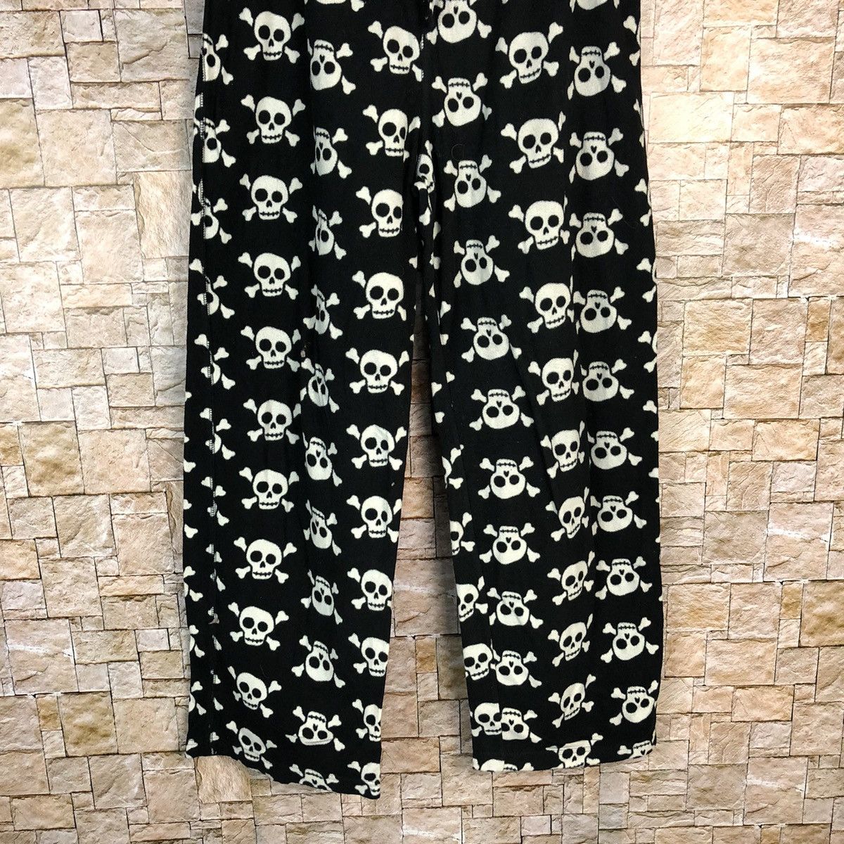 Japanese Brand Chrokee Black Skulls sleepwear Joggers Pants #A605 Size 28" / US 6 / IT 42 - 3 Thumbnail