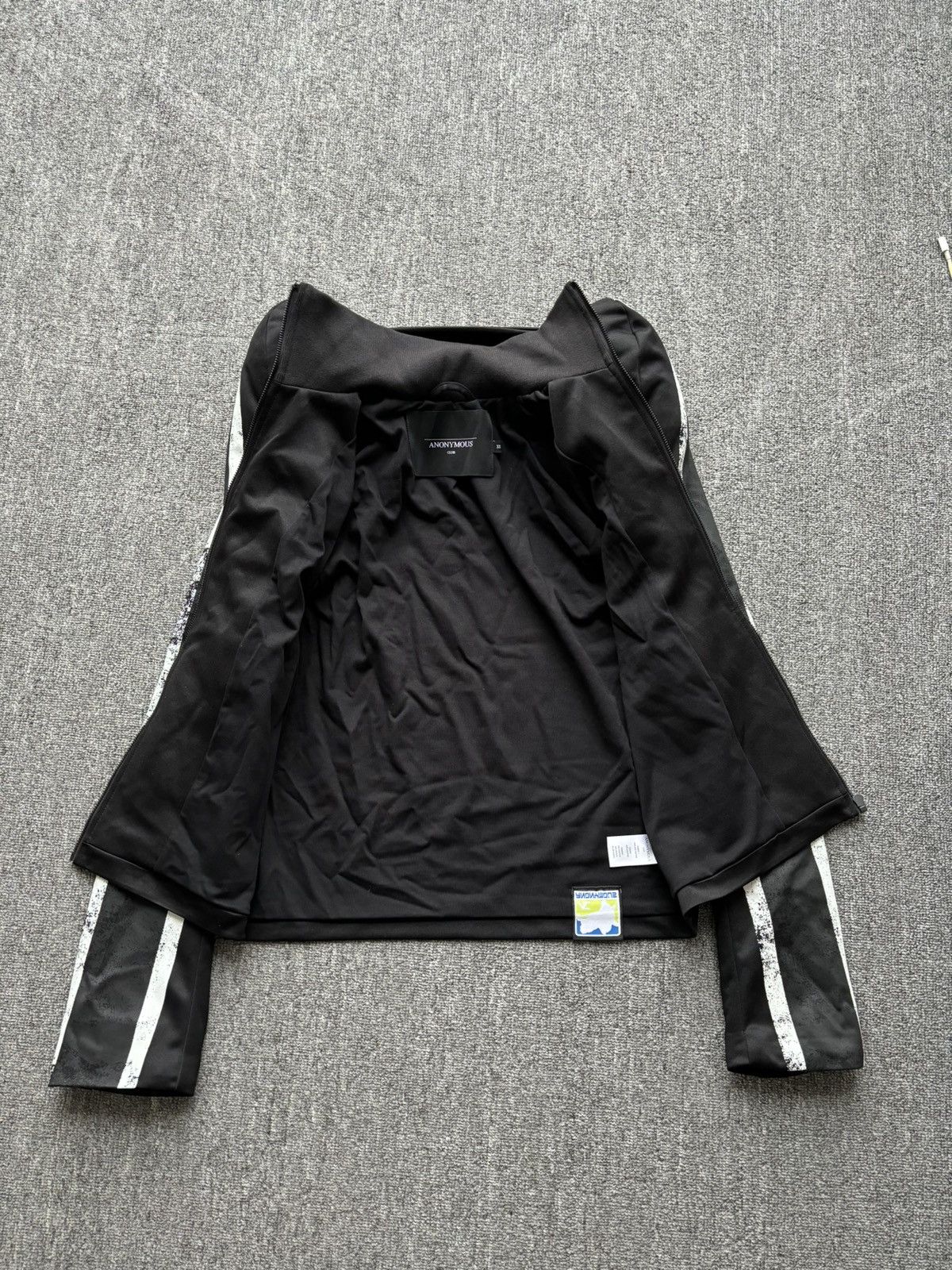 Anonymous Club Anonymous club shoulder hump bomber Size US XS / EU 42 / 0 - 3 Thumbnail