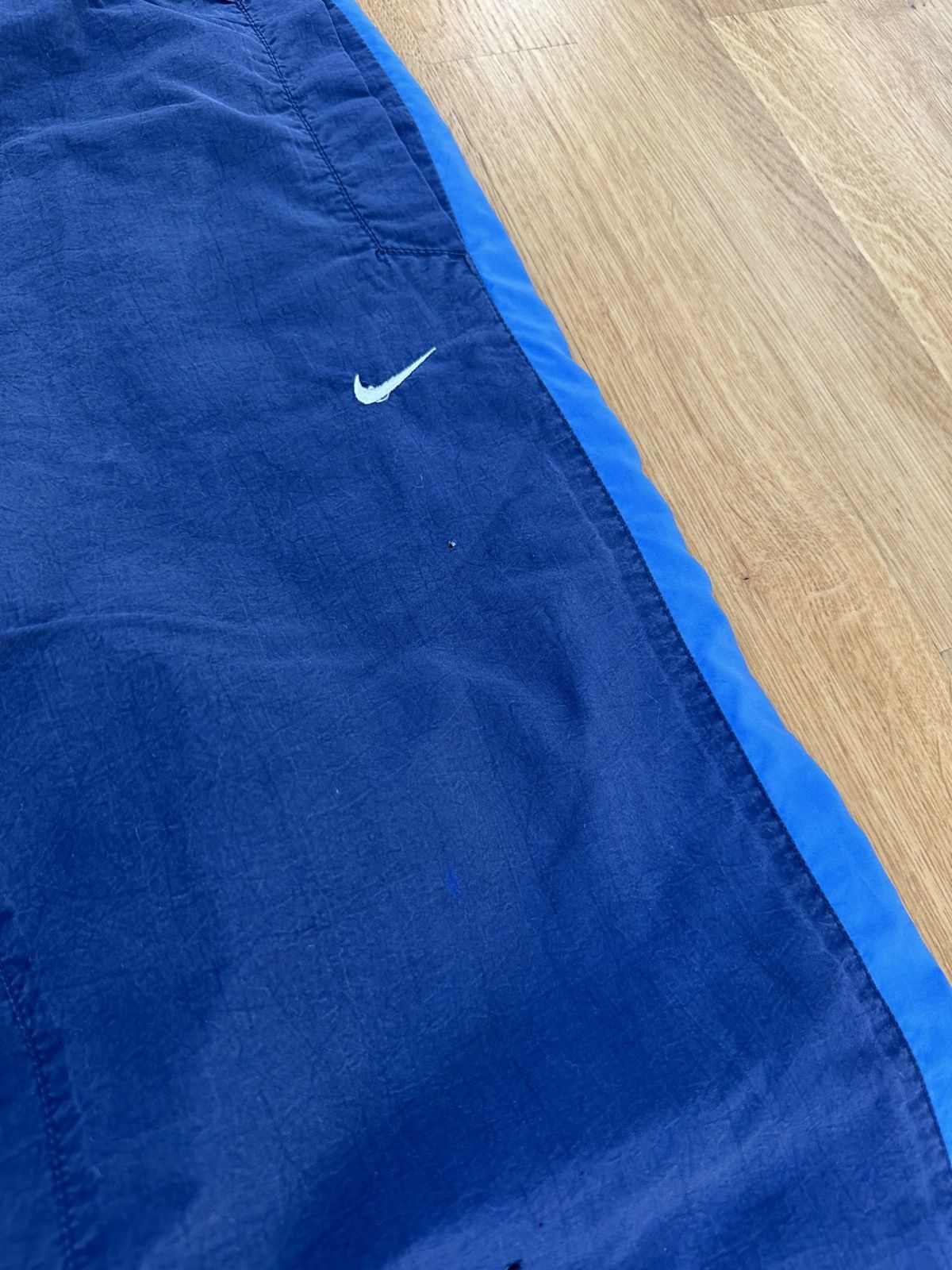 Vintage Vintage Nike Distressed Pants Blue Fit Swoosh Logo Size US 34 / EU 50 - 7 Thumbnail