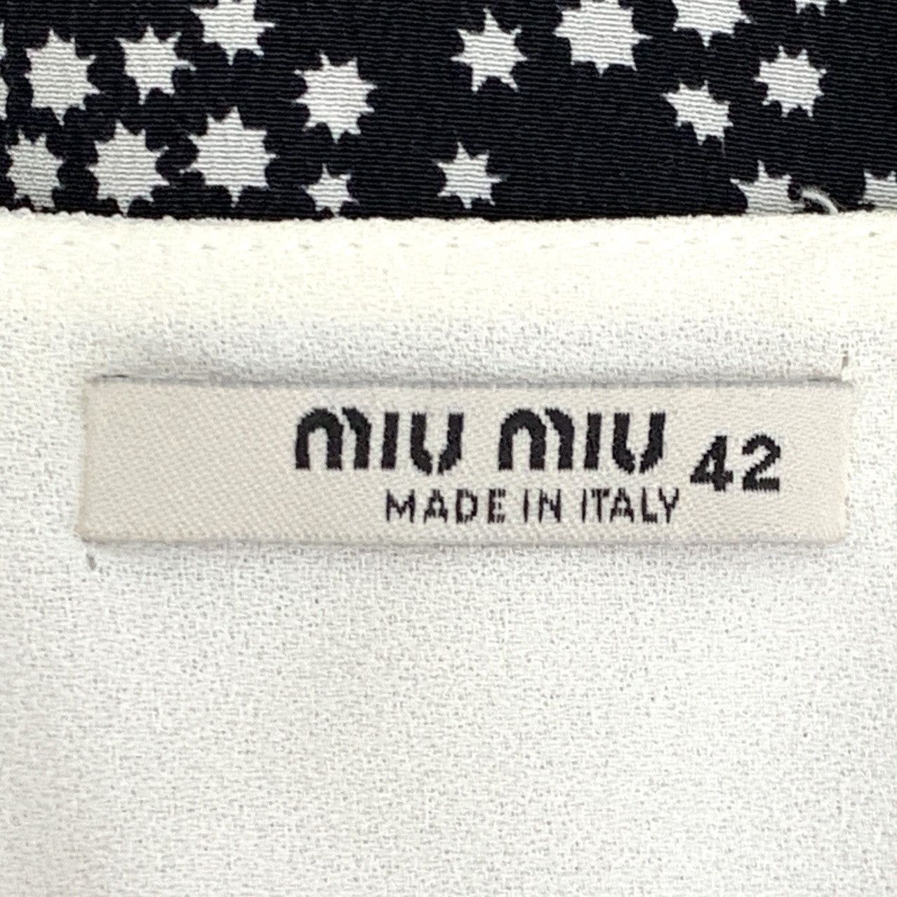 Miu Miu Miu Miu All-over Star Printed V-neck Long Sleeve Dress K26WX Size M / US 6-8 / IT 42-44 - 5 Thumbnail