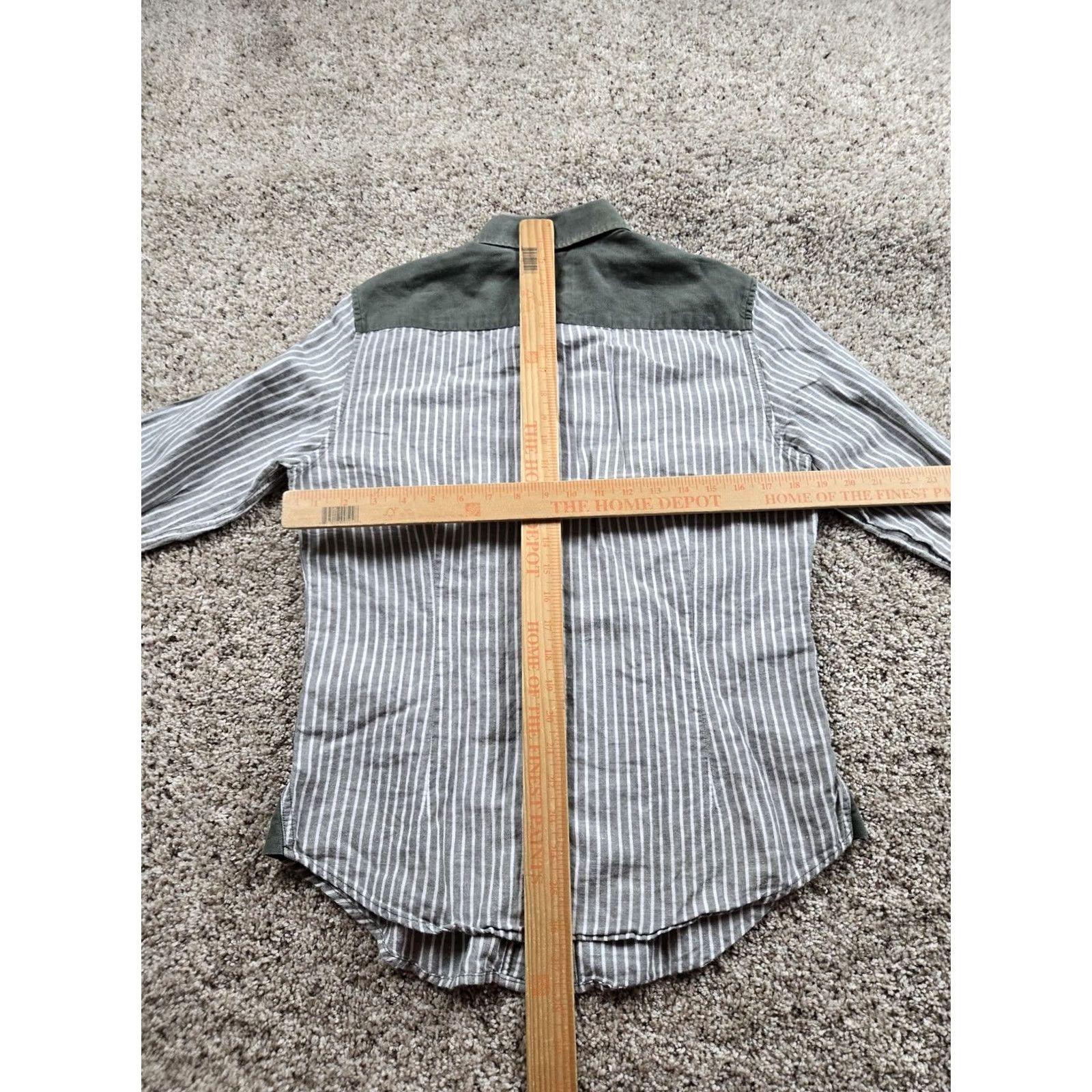 Armani Exchange Armani Exchange Shirt Mens Small Gray Stripe Olive Contrast Slim Linen Cotton Blend Woven Button-Up Long Sleeve Casual Slim Fit Size US S / EU 44-46 / 1 - 7 Thumbnail