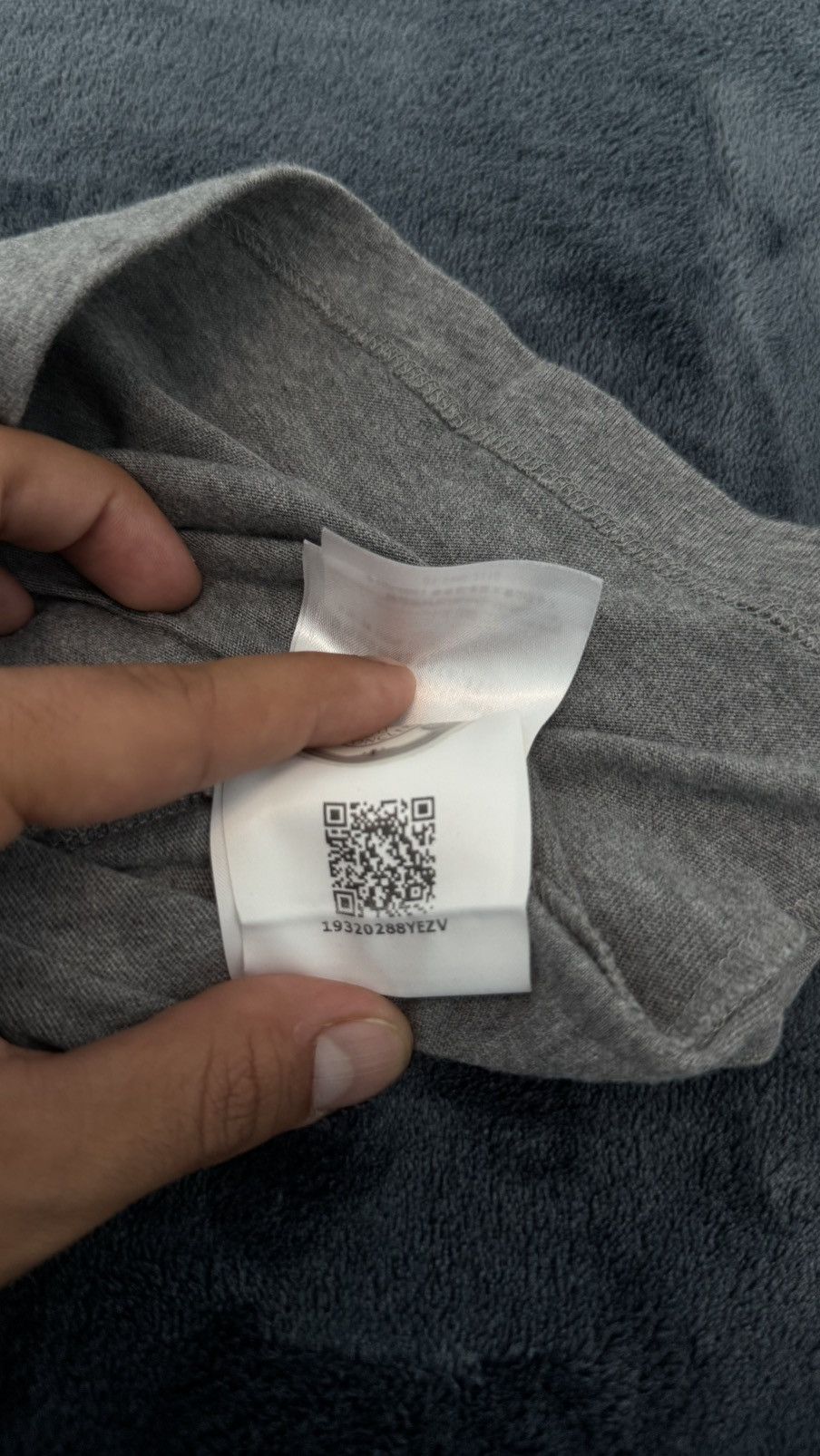 Moncler Moncler large logo tee Size US S / EU 44-46 / 1 - 5 Thumbnail