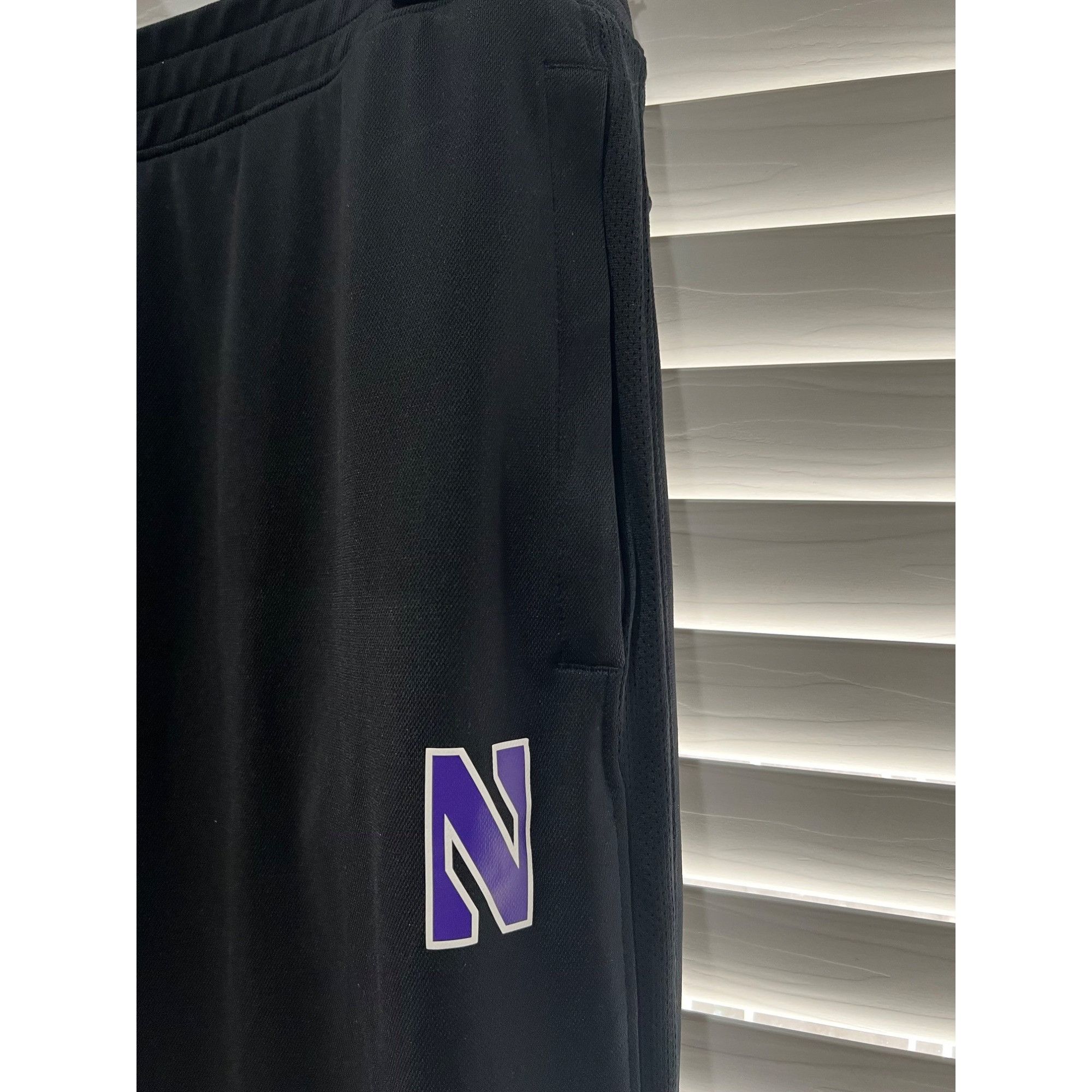 Under Armour Under Armour Northwestern Wildcats Sweatpants / Joggers - Si Size US 38 / EU 54 - 2 Thumbnail