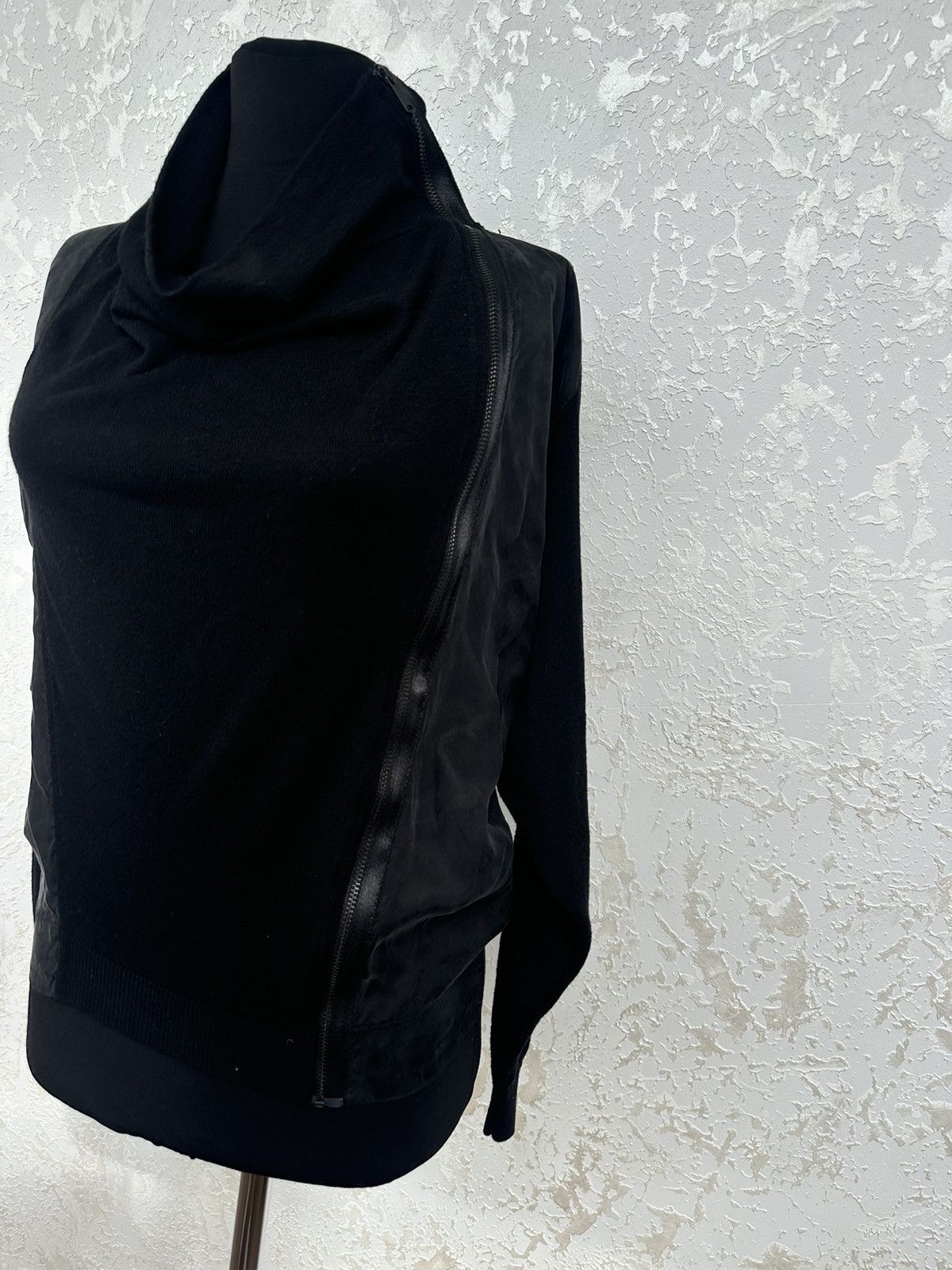 Diesel diesel sweater women full zip avantgarde opium Y2K size XS Size XS / US 0-2 / IT 36-38 - 4 Thumbnail
