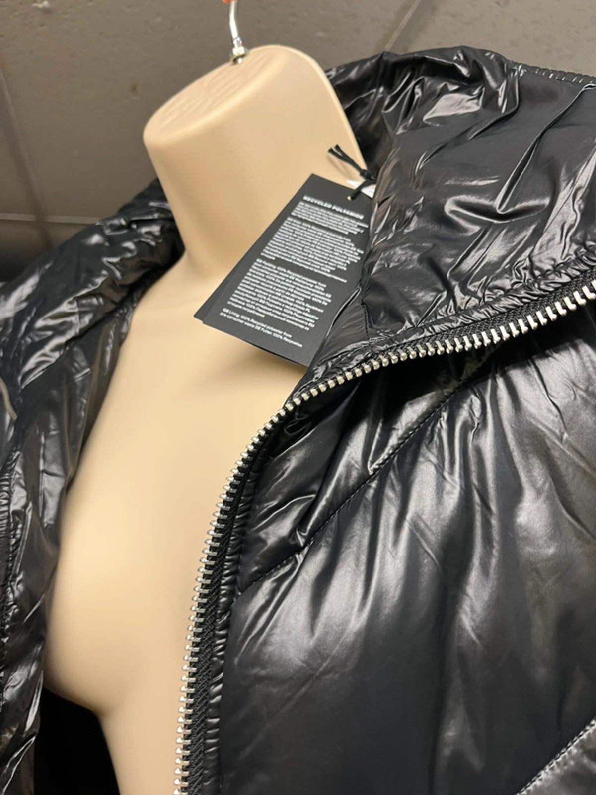 Weekday Weekday puffer jacket in black size XL NEW with TAGS Size L / US 10 / IT 46 - 3 Thumbnail