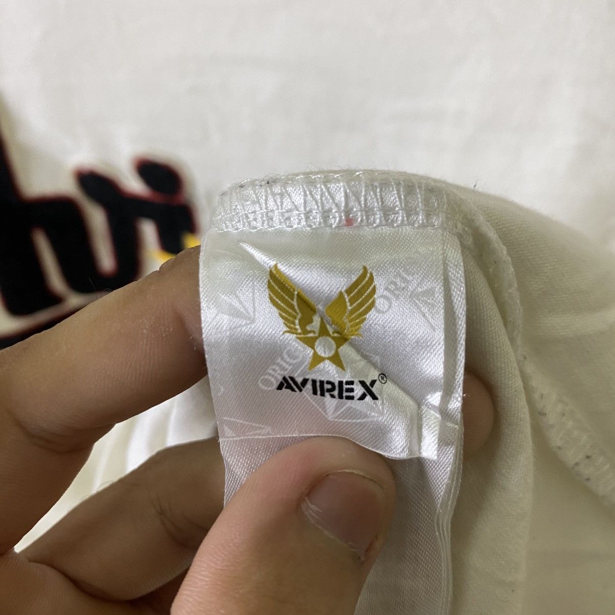 Avirex Vintage Y2K Avirex Embroidery Spell Out LS T Shirt Size US L / EU 52-54 / 3 - 5 Thumbnail