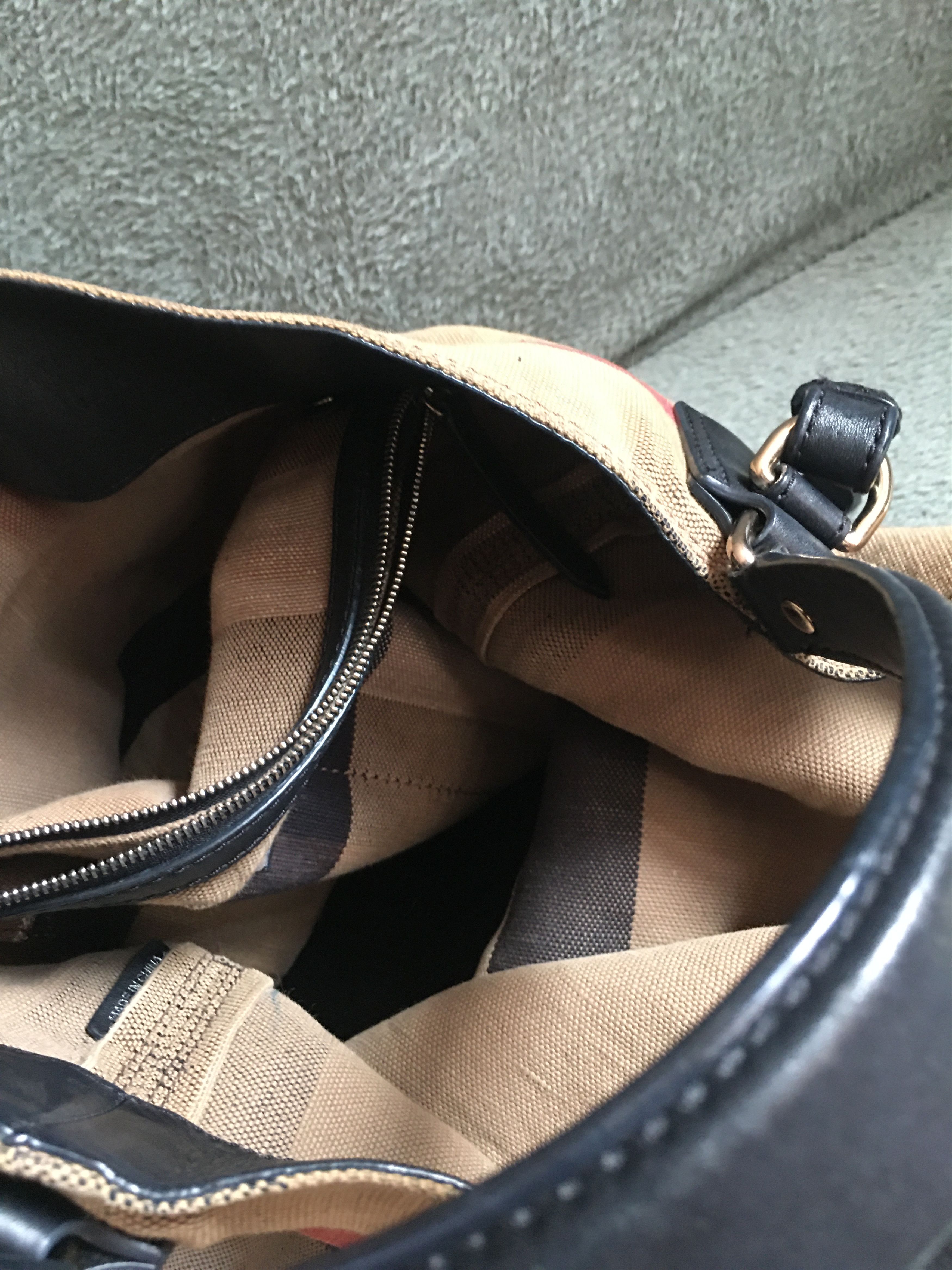 Burberry Burberry Ashby Medium Check Hobo Bag Size ONE SIZE - 11 Thumbnail