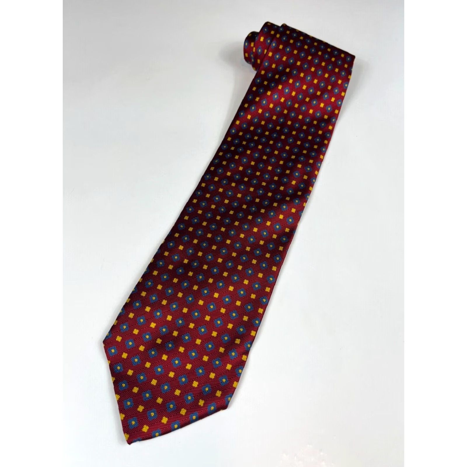 Giorgio Armani VINTAGE Giorgio Armani Classico Silk Tie 58.25" 3.75" Wide Handmade in Italy Red Floral Logo Men Tie Size ONE SIZE - 3 Thumbnail