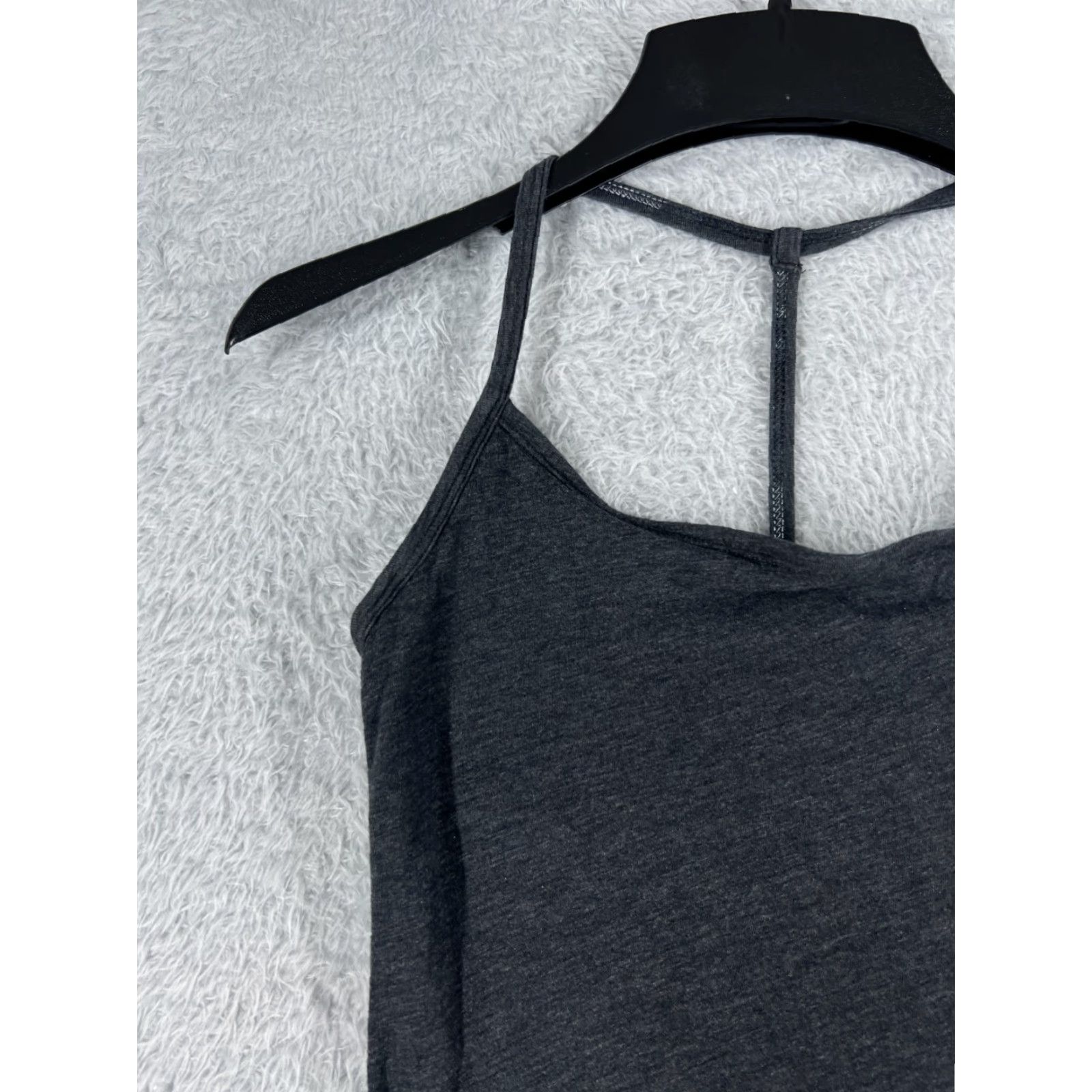 Lululemon Lululemon Shirt Women 6 Gray Tank Built In Bra Gym Run Yoga Workout reading Size M / US 6-8 / IT 42-44 - 3 Thumbnail