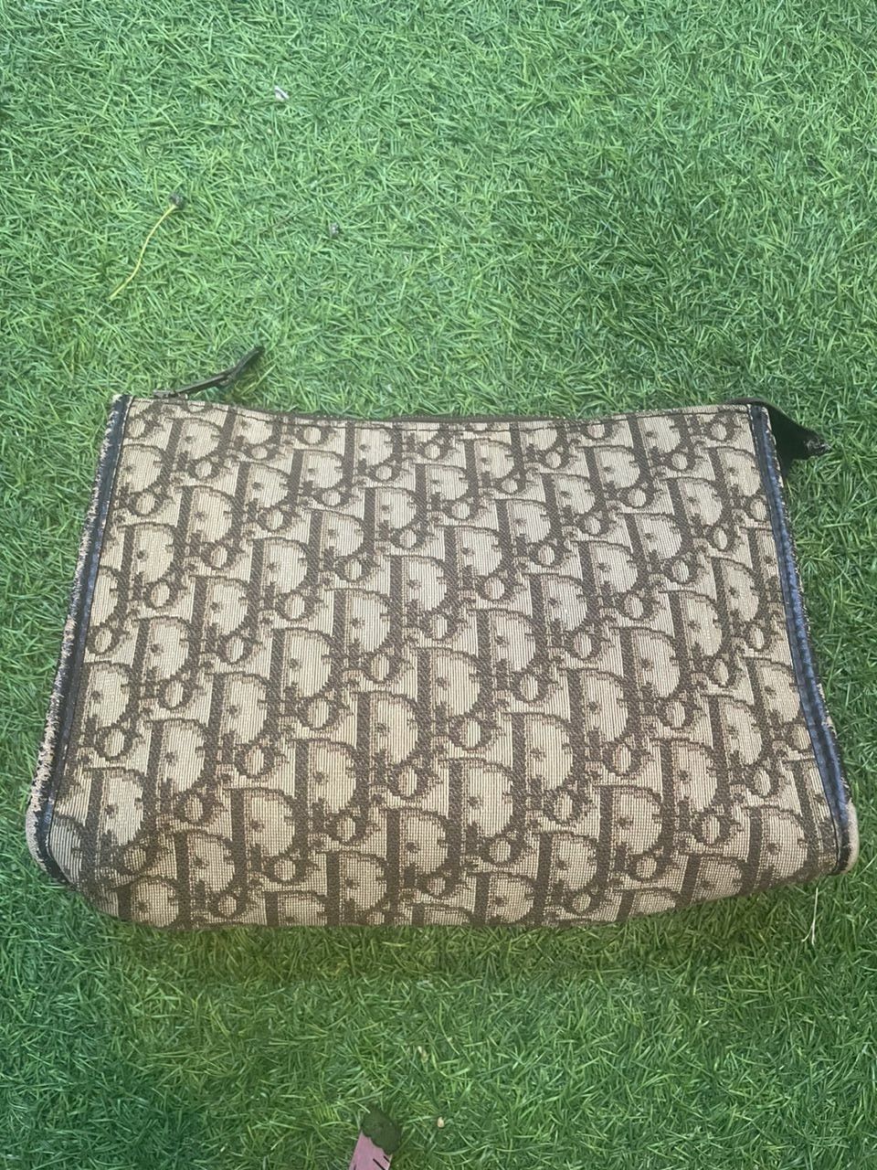 Dior × Vintage Authentic Vintage Christian Dior Monogram Toiletries Clutch Size ONE SIZE - 1 Thumbnail