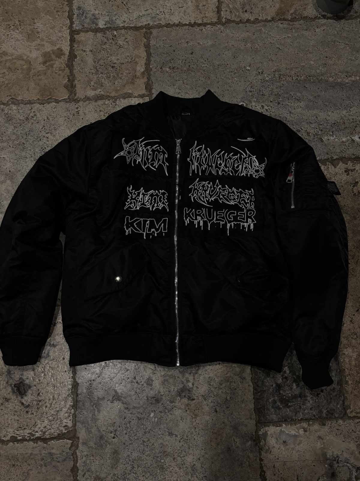 Kim Krueger ボンバージャケット s-l1200.jpg