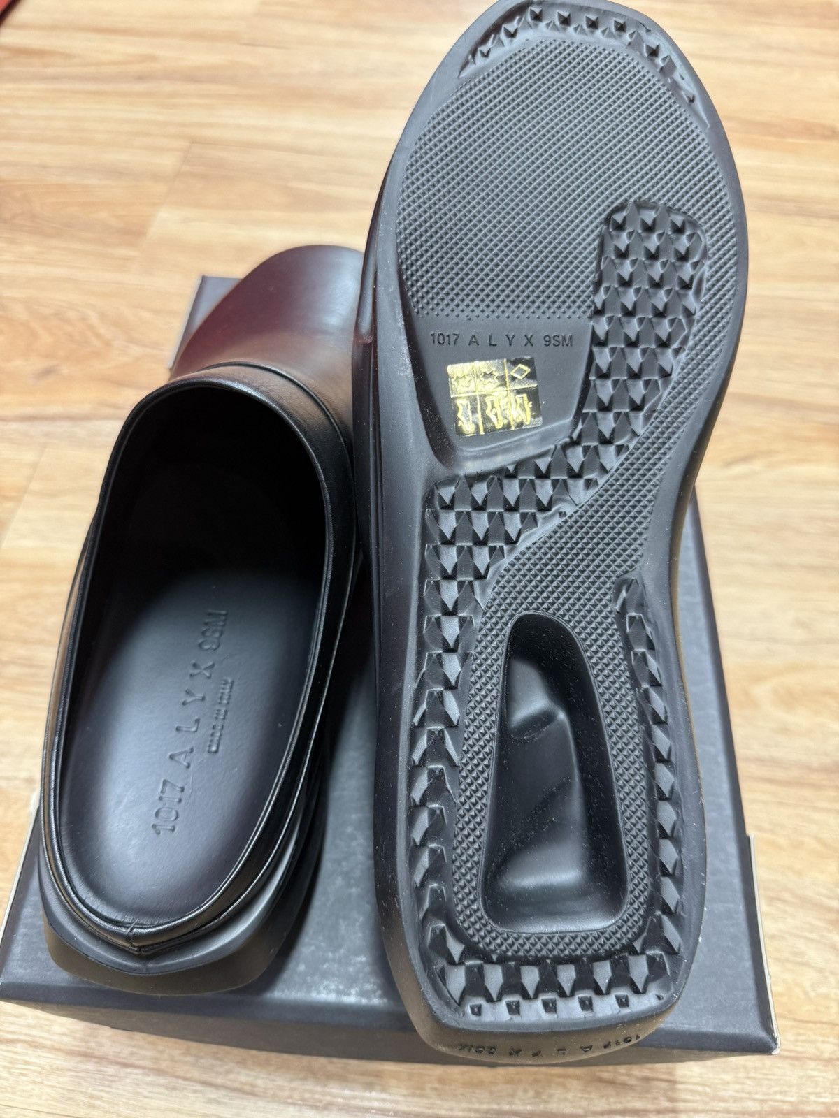 1017 ALYX 9SM 1017 ALYX 9SM Black Leather Mono Mule Shoes Slip On Size US 11.5 / EU 44-45 - 8 Thumbnail