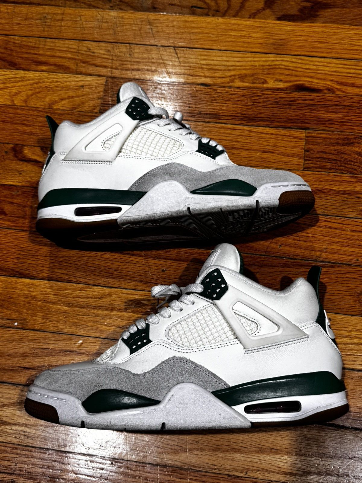 Jordan Brand Air Jordan 4 retro “pine green” Size US 10 / EU 43 - 1 Thumbnail