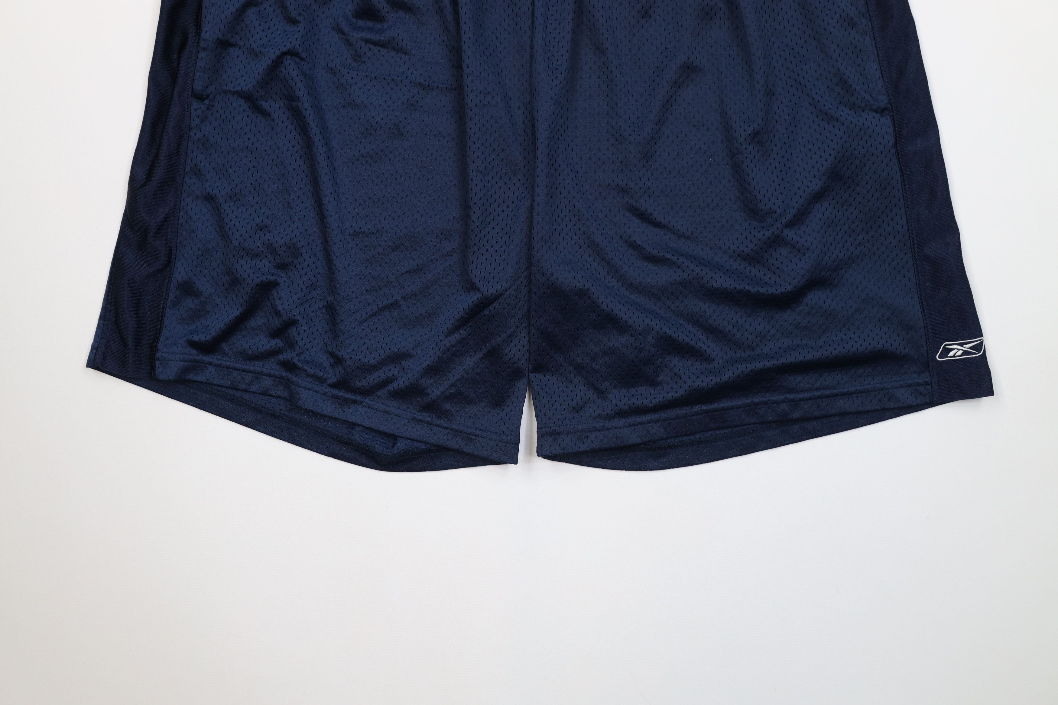Reebok Vintage 90s Y2K Reebok Logo Above Knee Mesh Shorts Navy Blue Size US 38 / EU 54 - 4 Thumbnail