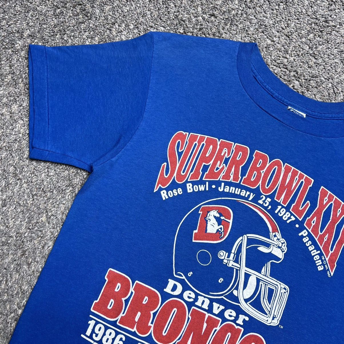 NFL Vintage 1986 NFL Denver Broncos AFC Champions Graphic TShirt Size US L / EU 52-54 / 3 - 8 Thumbnail