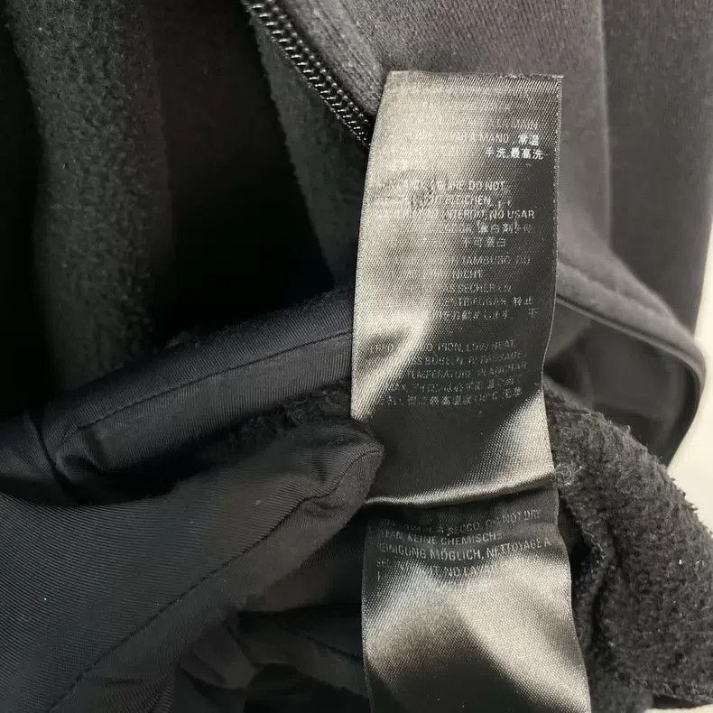 Balenciaga Balenciaga Black Small Logo Hooded Zip-Up Sweatshirt Size US XS / EU 42 / 0 - 9 Thumbnail