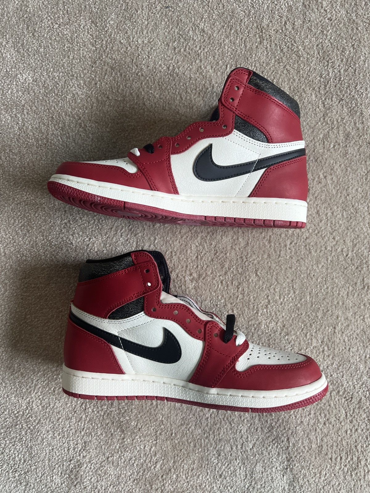 Jordan Brand × Nike Air Jordan 1 Lost and Found Chicago Size US 8 / EU 41 - 2 Thumbnail