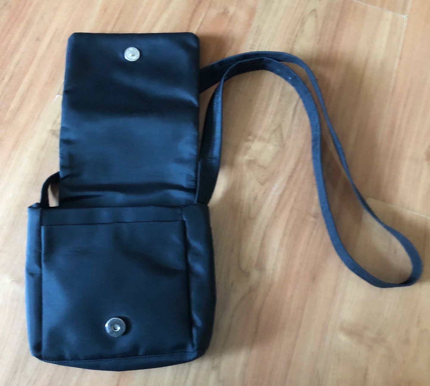 Other Small black shoulder bag for a phone QS Size ONE SIZE - 3 Thumbnail