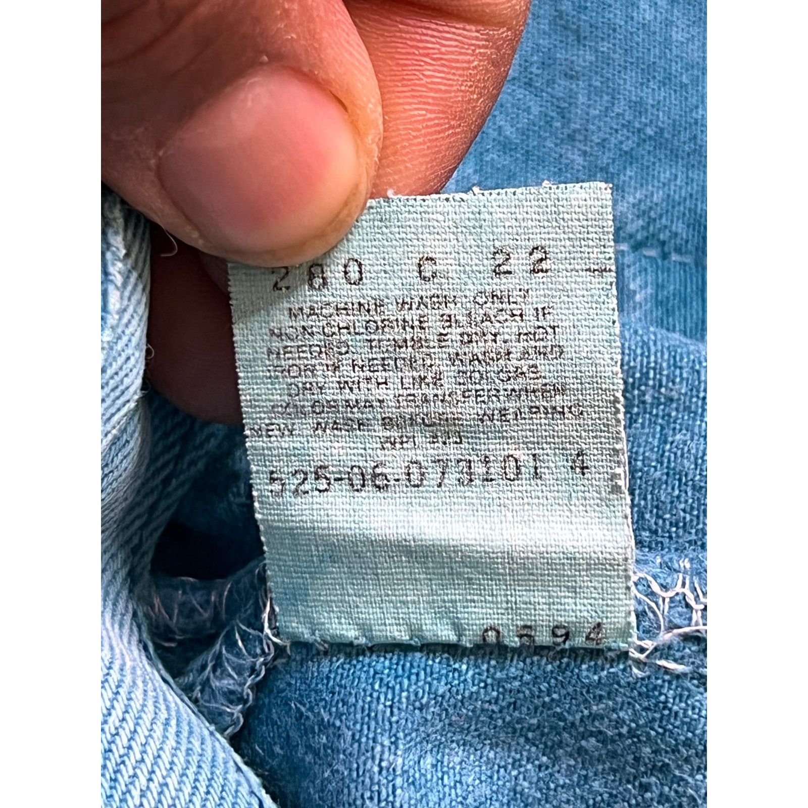 Levi's Vintage Levi’s 501 Jeans Turquoise Blue Distressed W38 L30 Size US 38 / EU 54 - 6 Thumbnail
