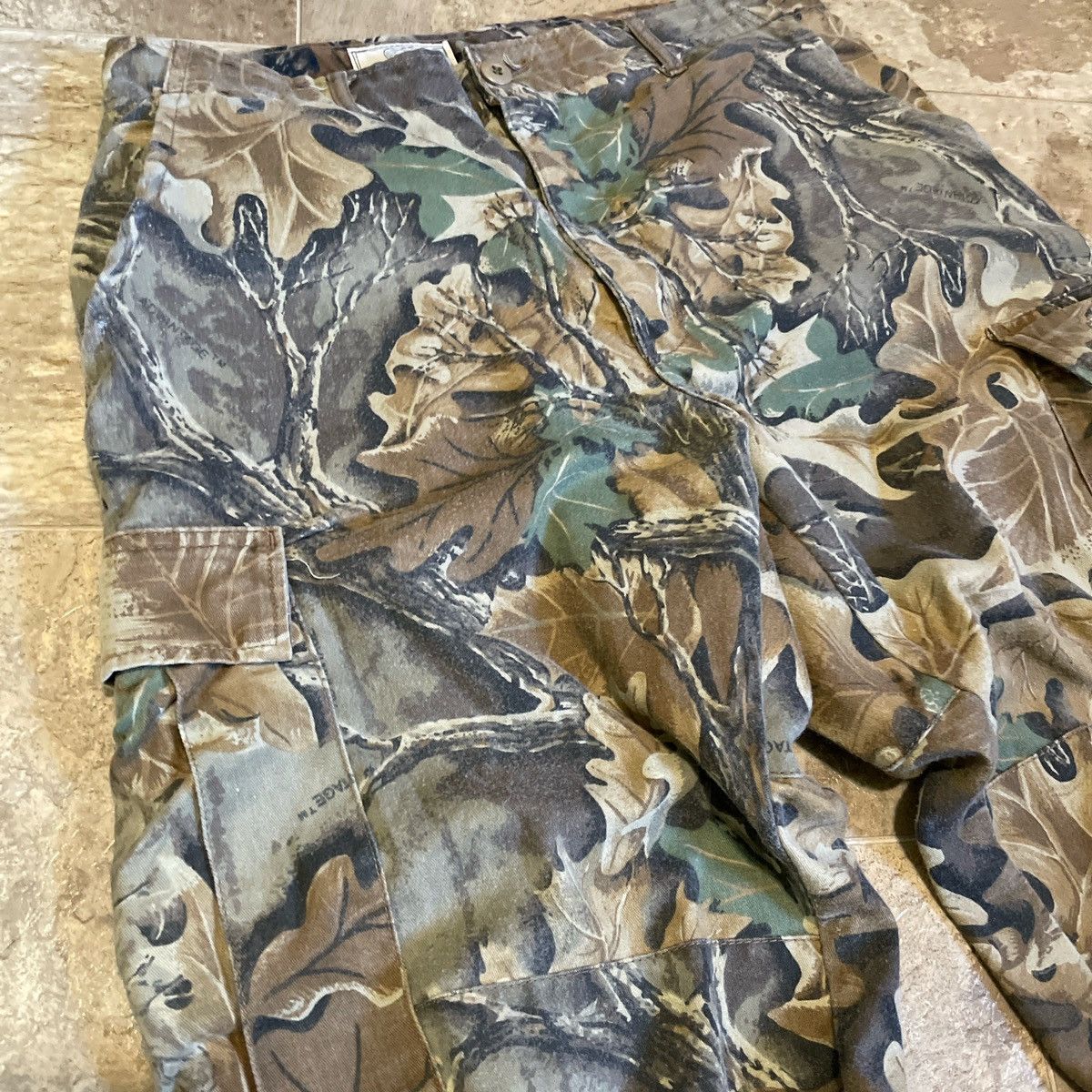 Realtree × Vintage Vintage 90s realtree style camo cargo pants Size US 34 / EU 50 - 3 Thumbnail