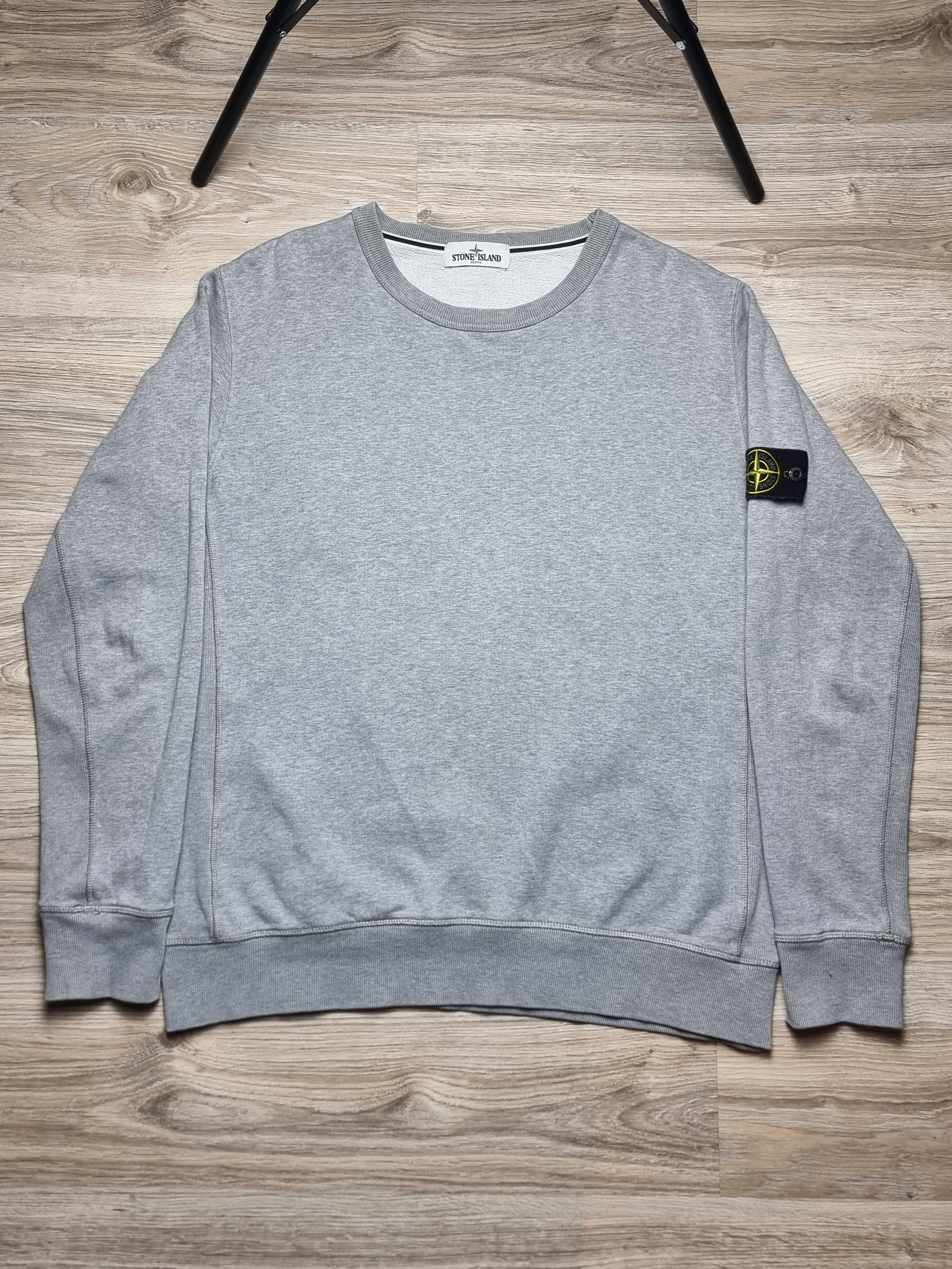 Stone Island Stone island crewneck gray 571565320 | Grailed