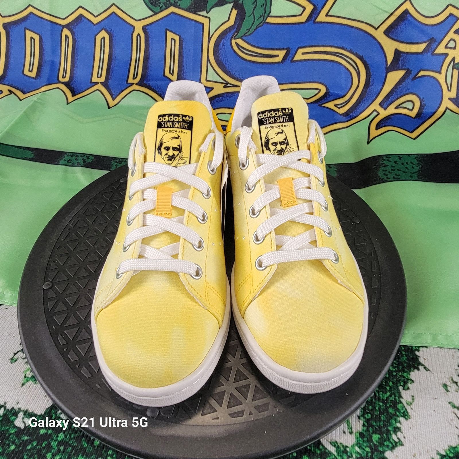Adidas Adidas Pharrell Williams HU Stan Smith Yellow Men's Sz 5 Size US 5 / EU 37 - 6 Thumbnail