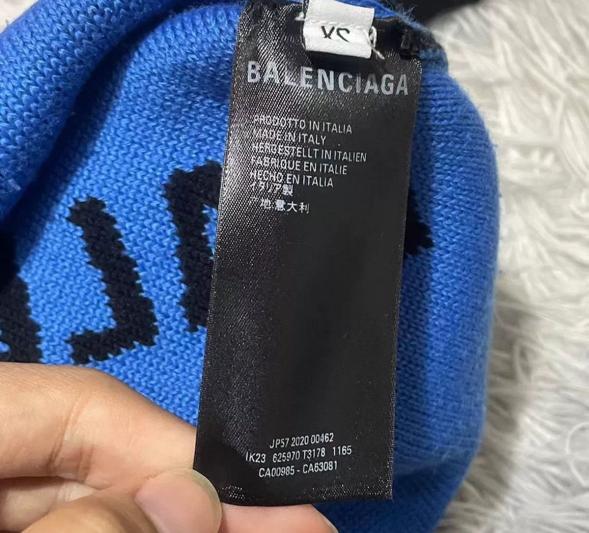Balenciaga Balenciaga Blue Black Bullet Screen Letter Logo Sweater Size US XS / EU 42 / 0 - 3 Thumbnail