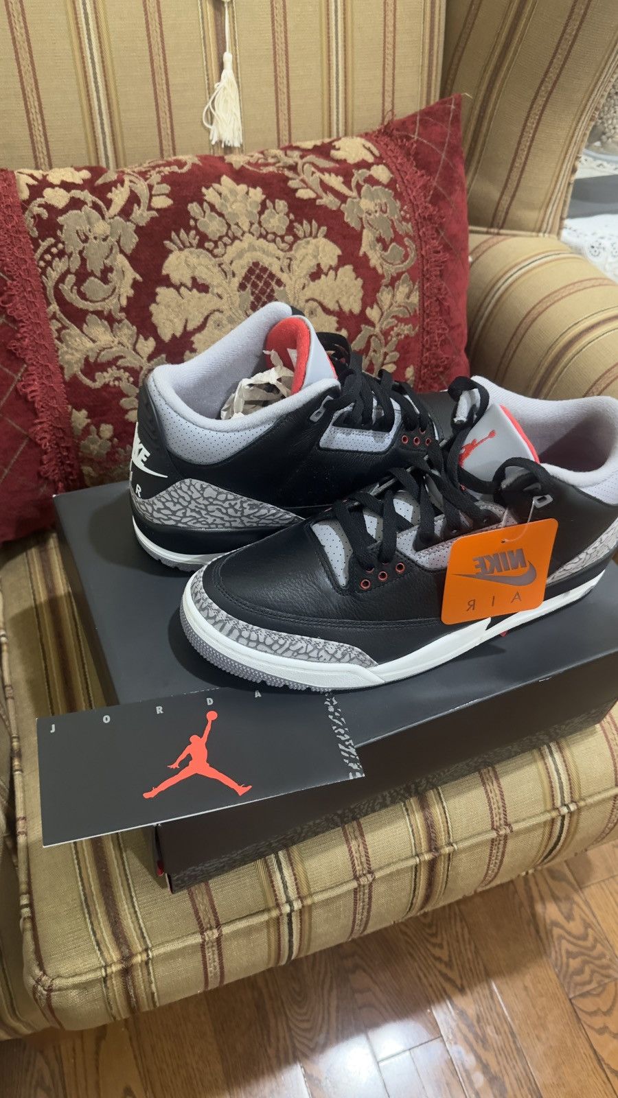 Jordan Brand Air Jordan 3 Black Cement(new/ never worn) Size US 11 / EU 44 - 3 Thumbnail