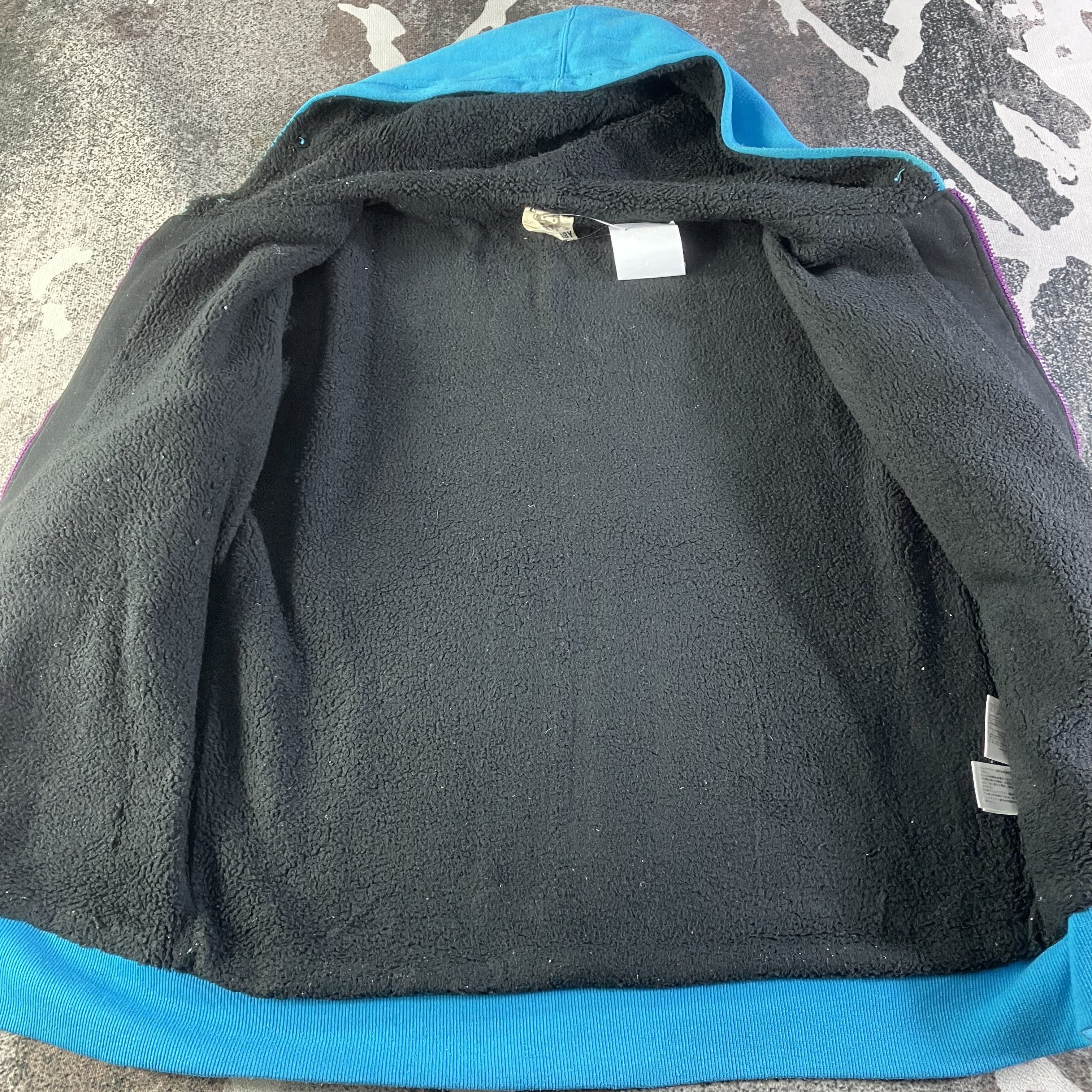 Japanese Brand UITTG Baby Zip Up Hoodie K1089 Size US M / EU 48-50 / 2 - 7 Thumbnail