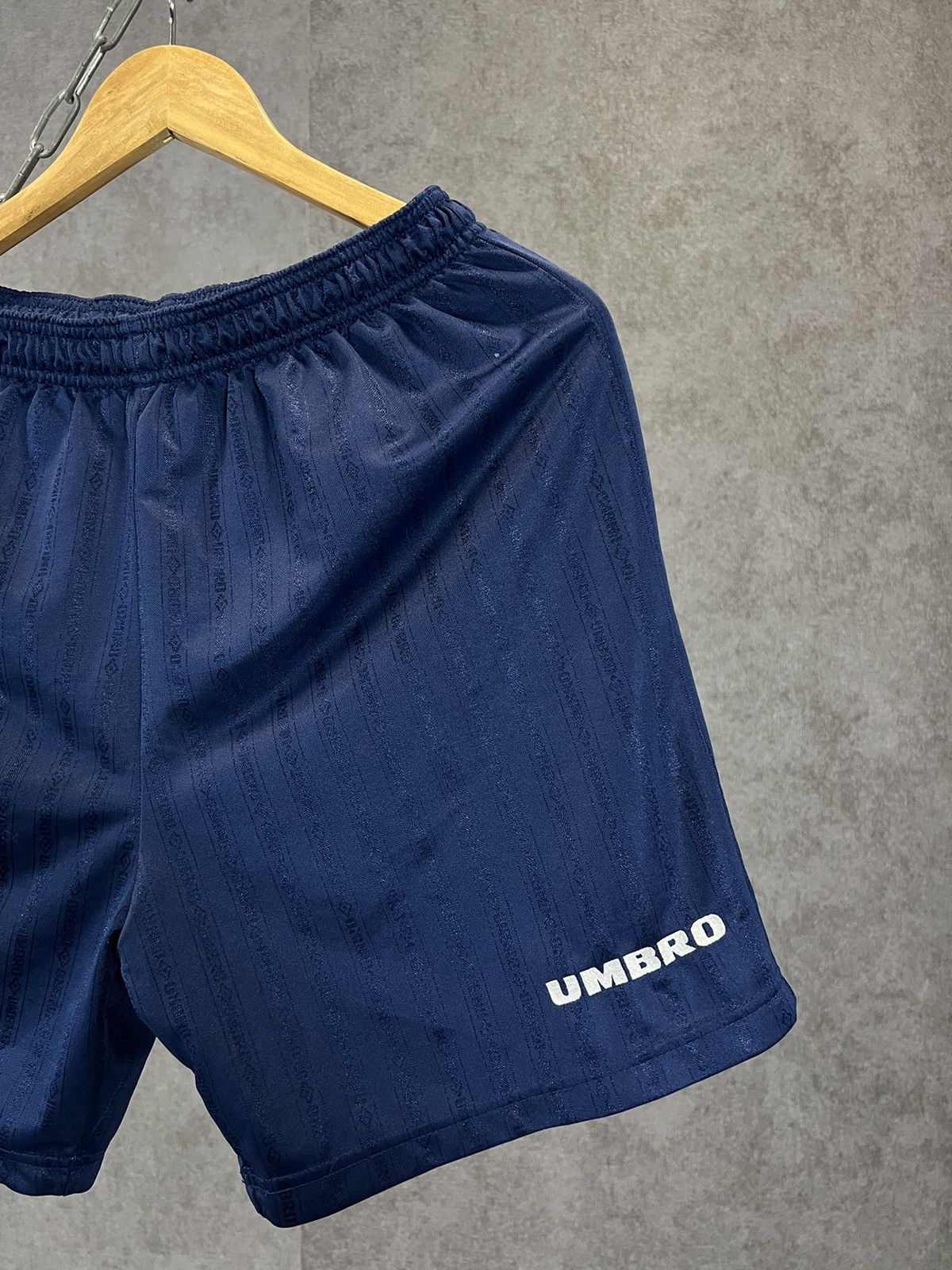 Umbro Umbro vintage monogram sportwear shorts Size US 30 / EU 46 - 2 Thumbnail
