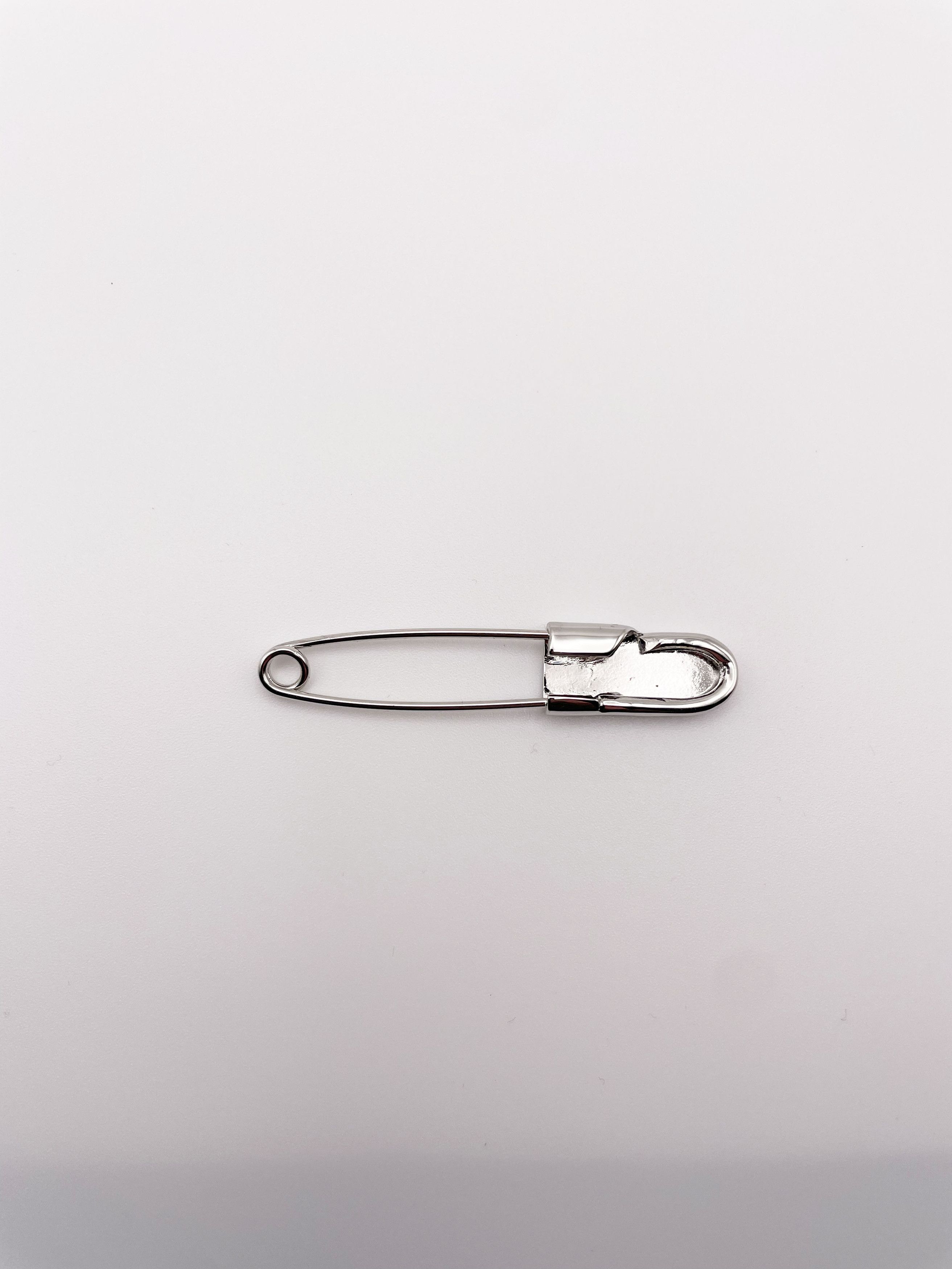 Undercover SS25 Safety Pin Size ONE SIZE - 2 Thumbnail