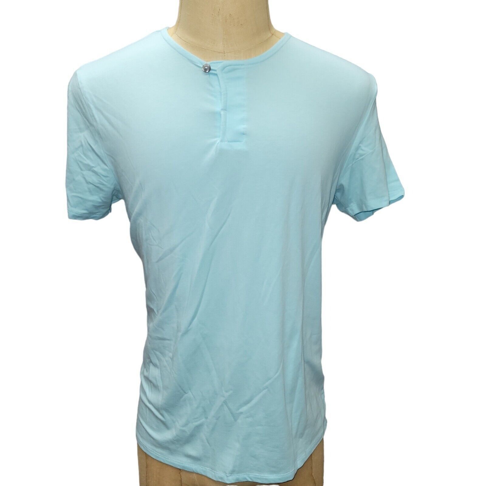 Alfani Men's Alfani Short Sleeve Henley. Size Medium. New With Ta Size US M / EU 48-50 / 2 - 1 Thumbnail