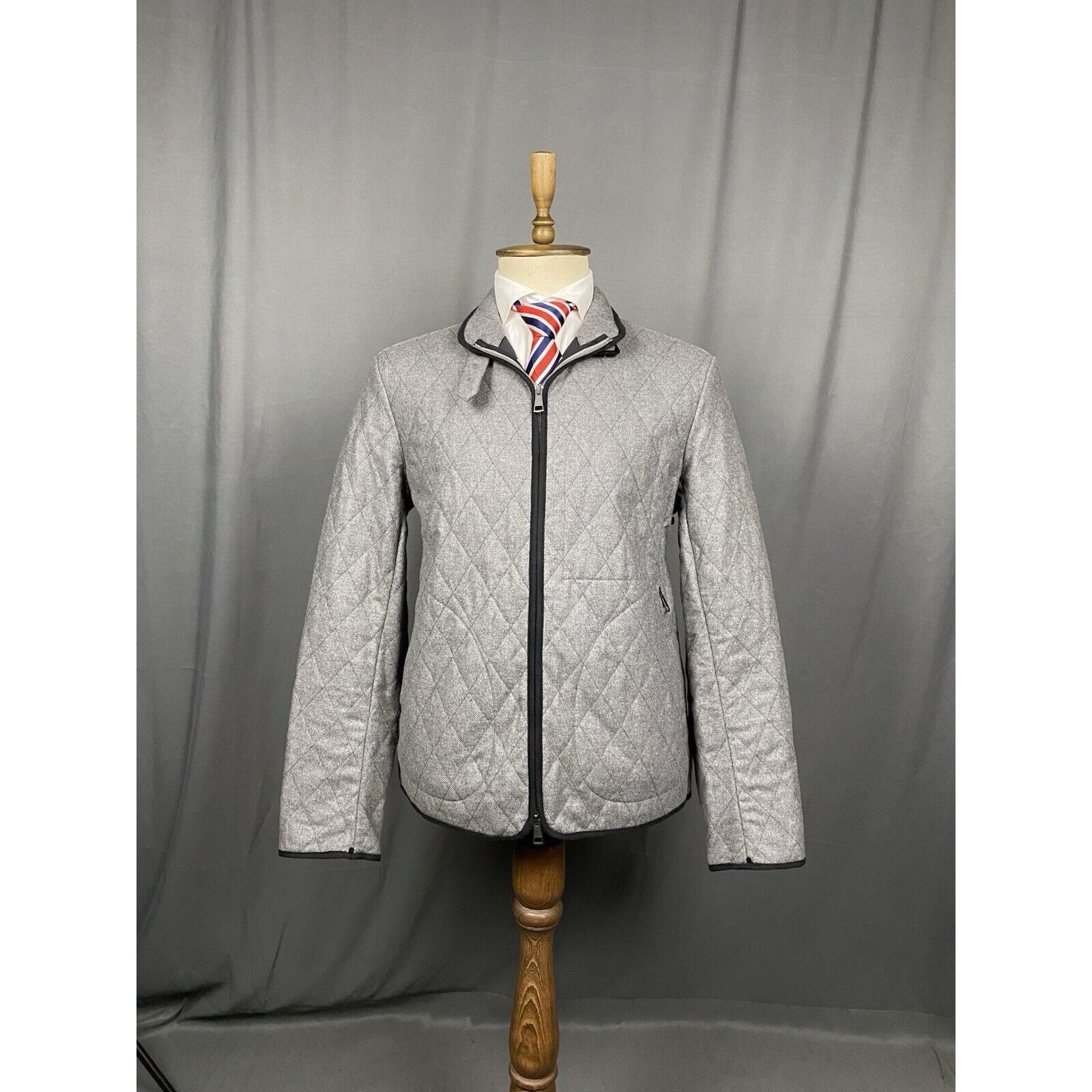 Burberry Burberry Nova Check Lining Men's Gray Quilted Jacket Size L Size US L / EU 52-54 / 3 - 4 Thumbnail